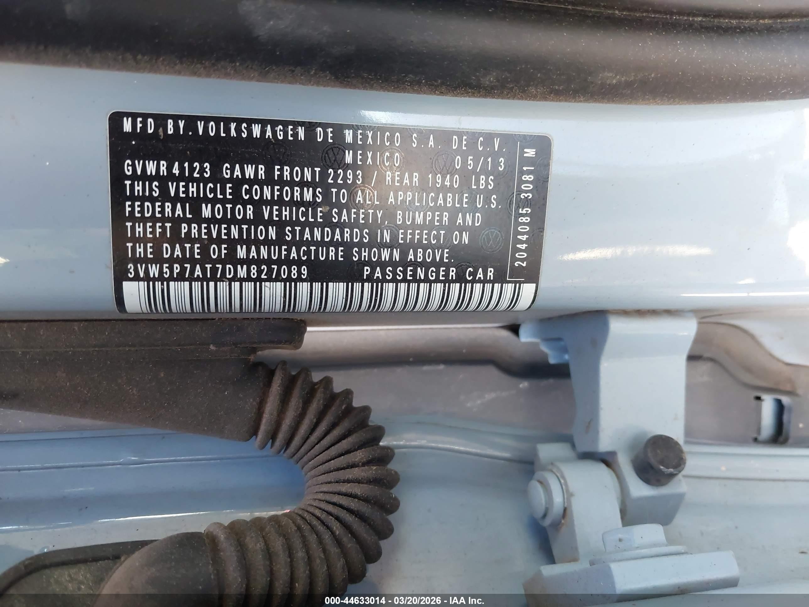 2013 Volkswagen Beetle 2.5l Синий vin: 3VW5P7AT7DM827089