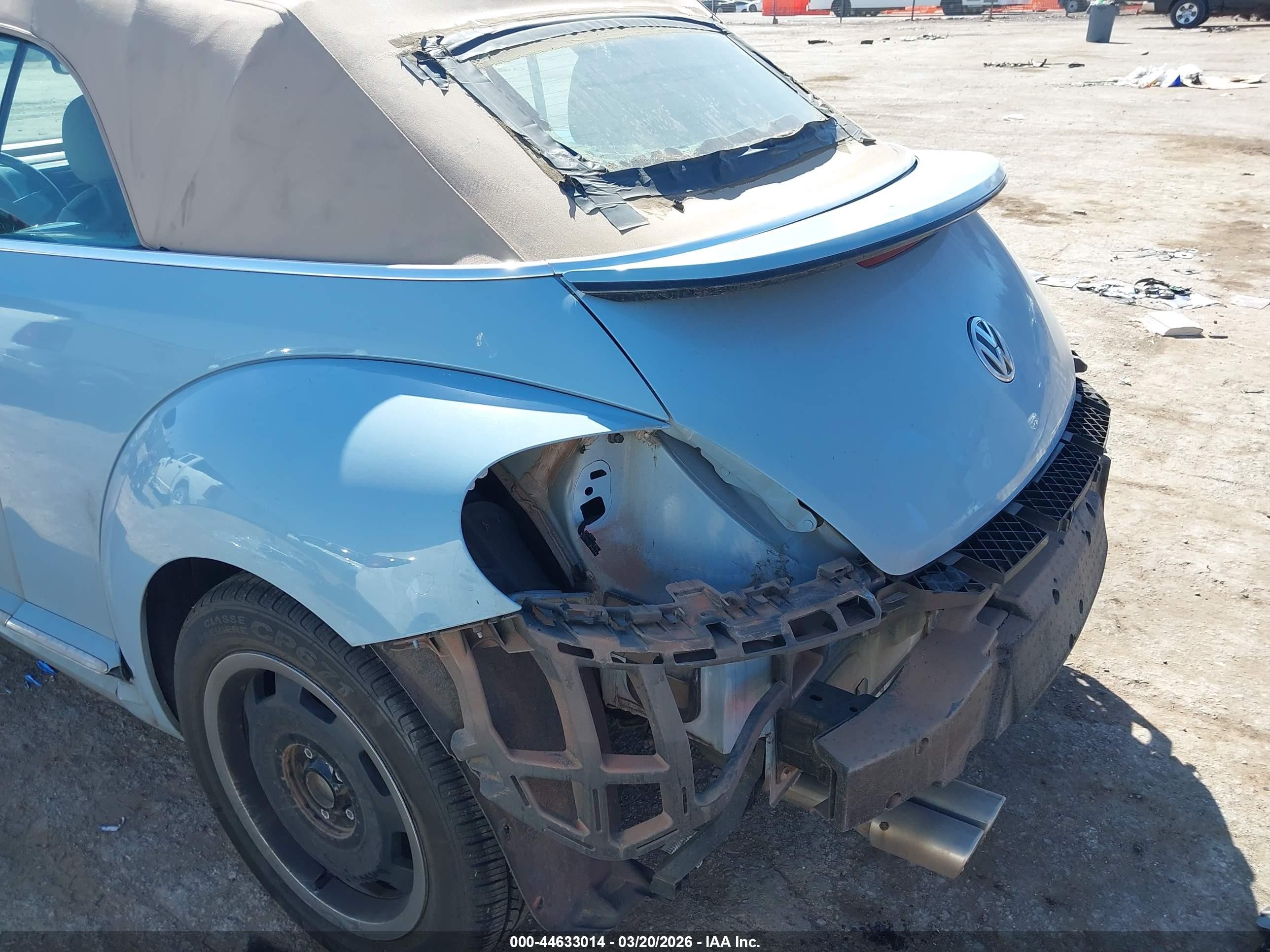 2013 Volkswagen Beetle 2.5l Синий vin: 3VW5P7AT7DM827089