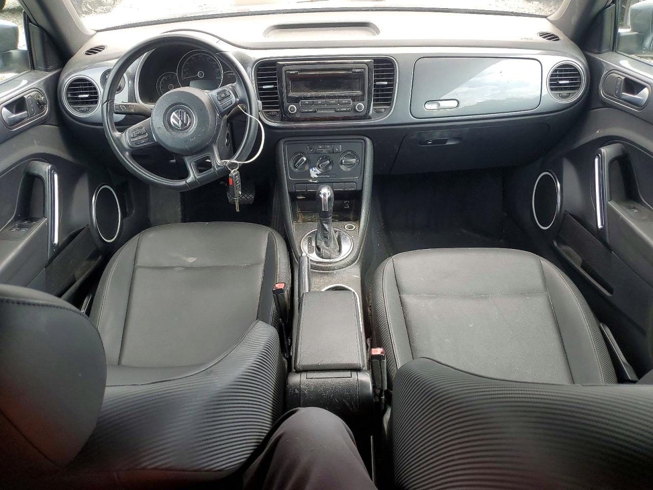 2014 Volkswagen Beetle Серебряный vin: 3VW5P7AT7EM802744