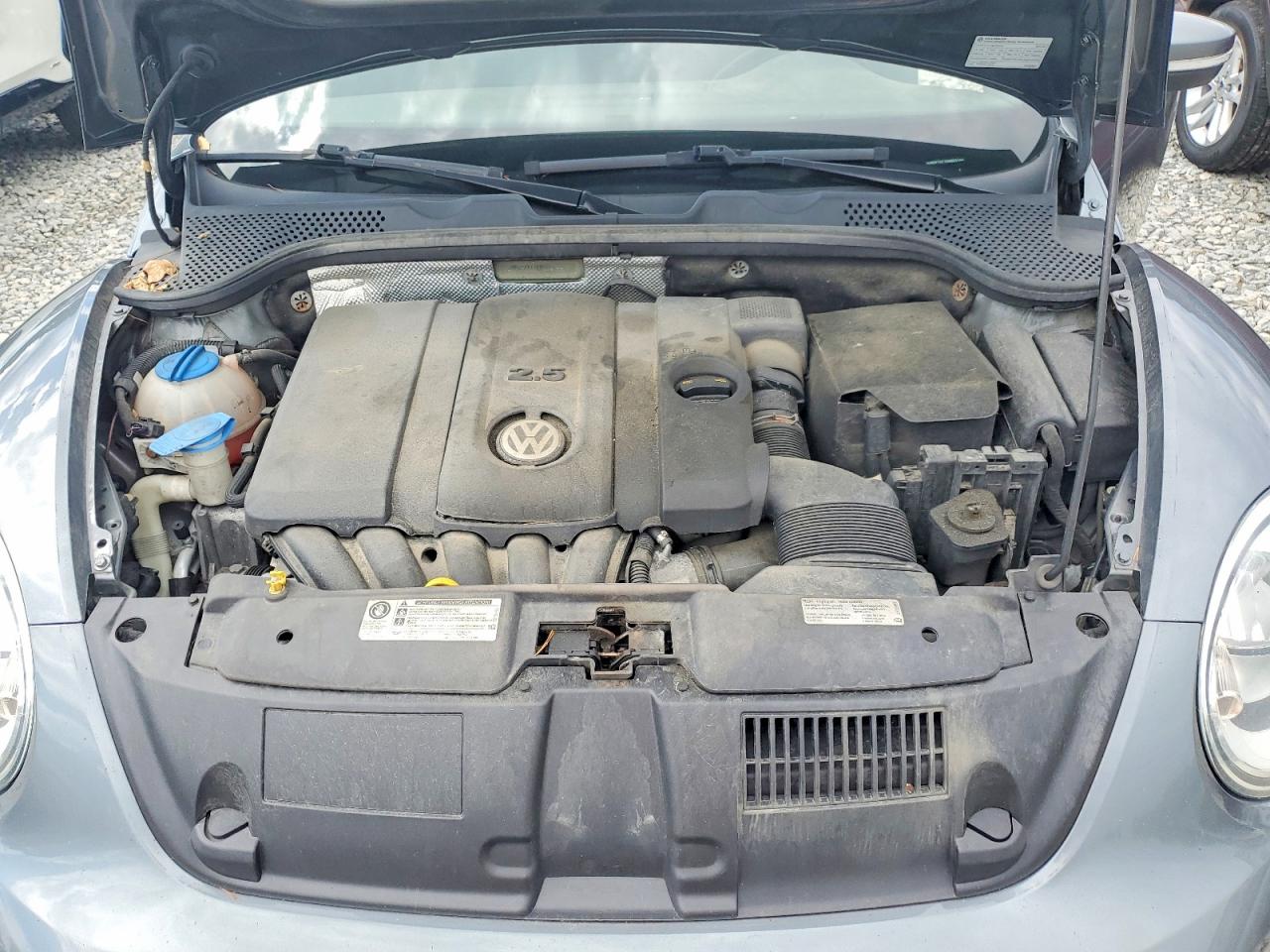 2014 Volkswagen Beetle Серебряный vin: 3VW5P7AT7EM802744