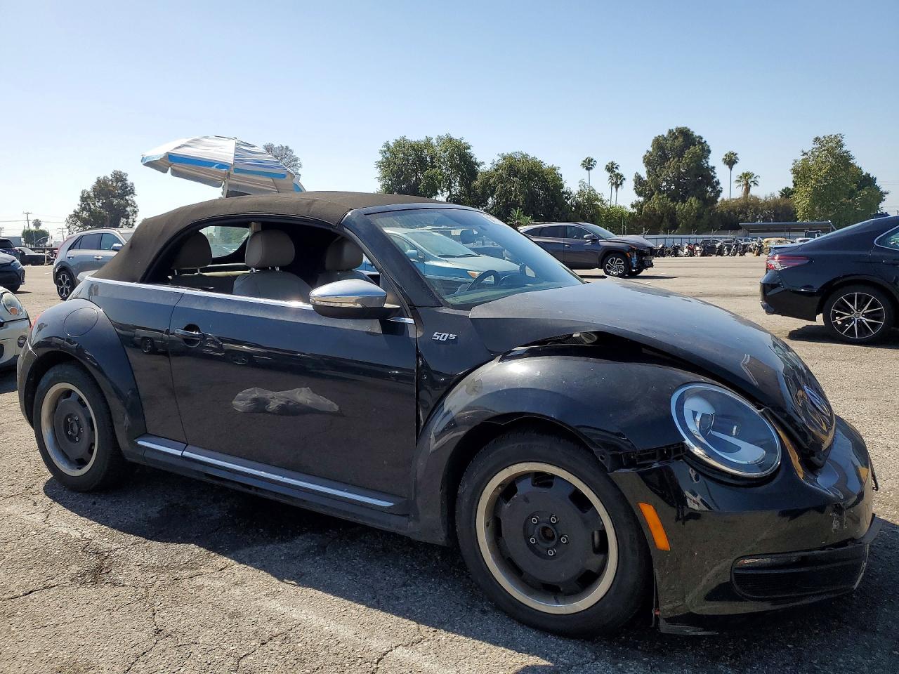2013 Volkswagen Beetle Black vin: 3VW5P7AT8DM804906