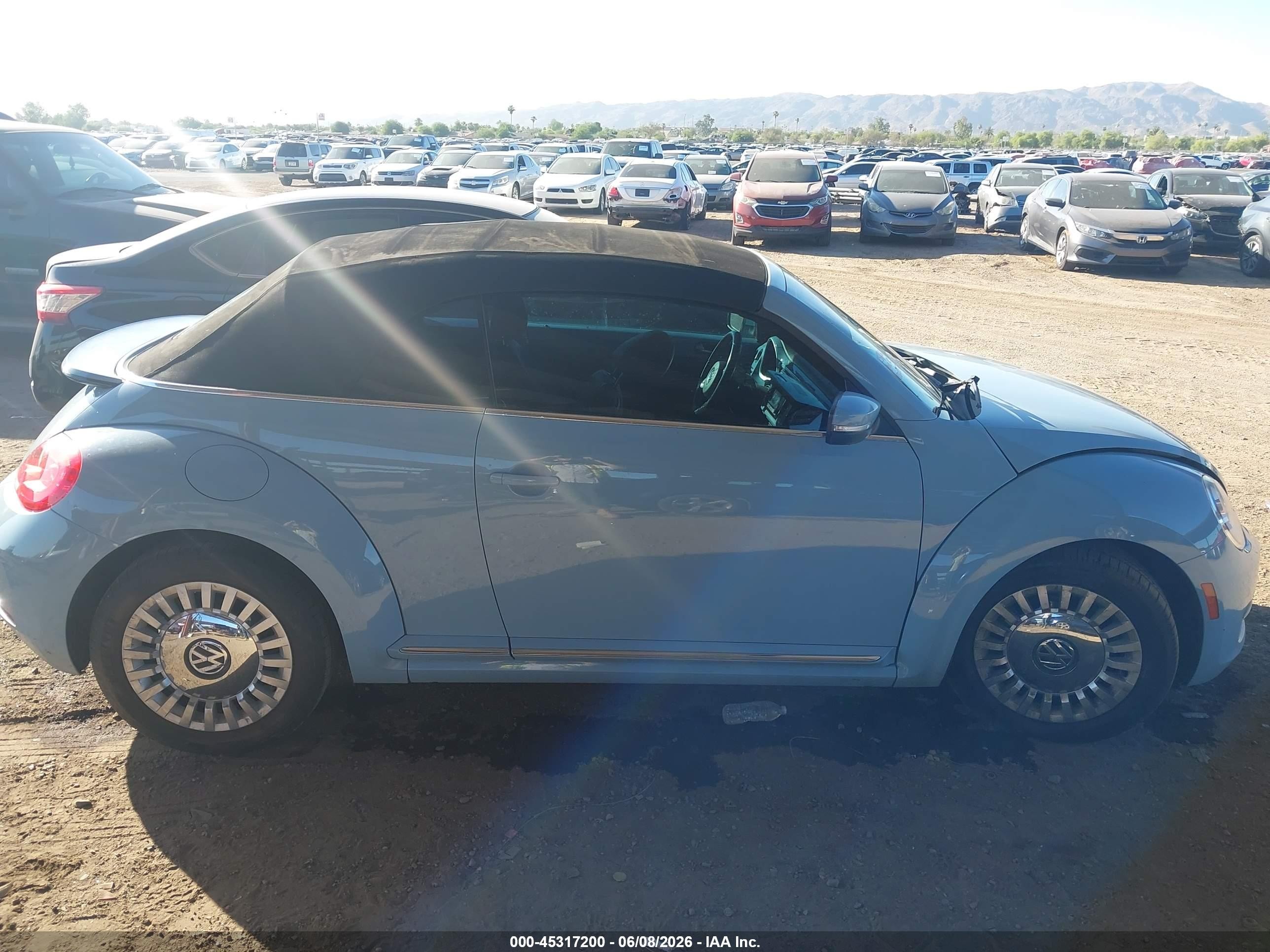 2013 Volkswagen Beetle 2.5l Blue vin: 3VW5P7AT8DM812536