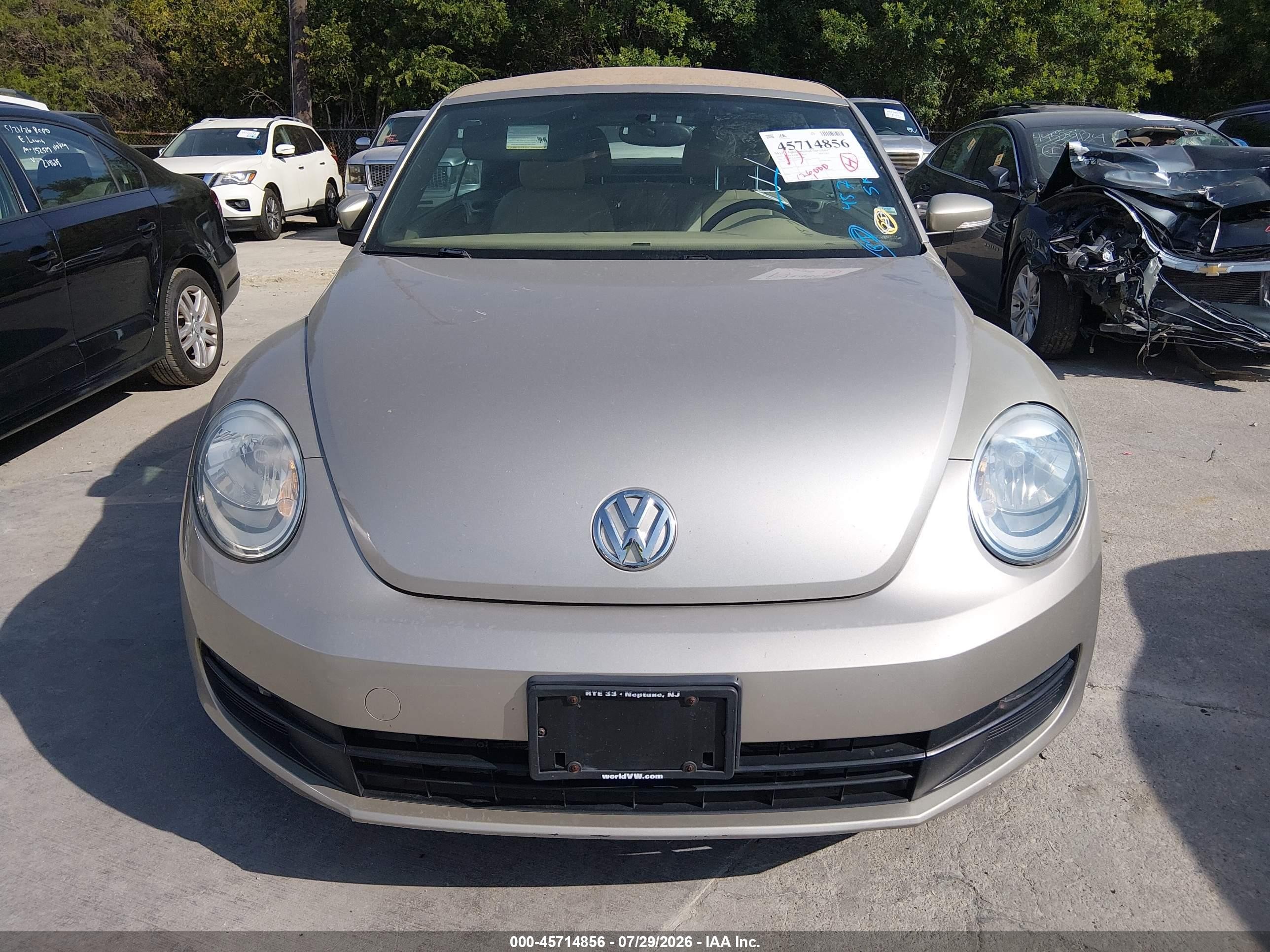 2013 Volkswagen Beetle 2.5l Желто-коричневый vin: 3VW5P7AT8DM817994