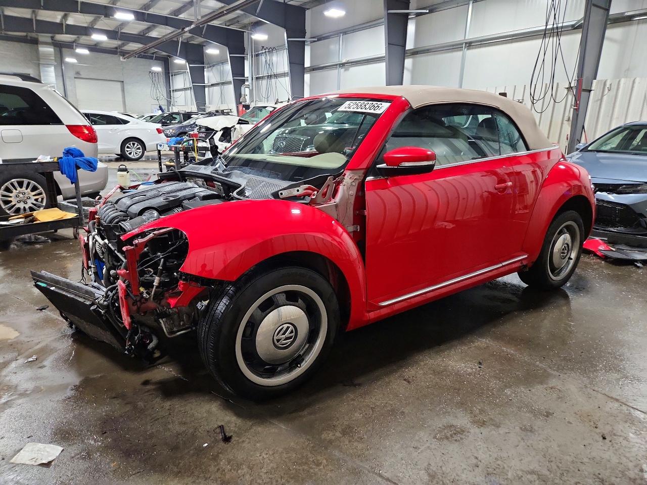 3VW5P7AT9DM800847