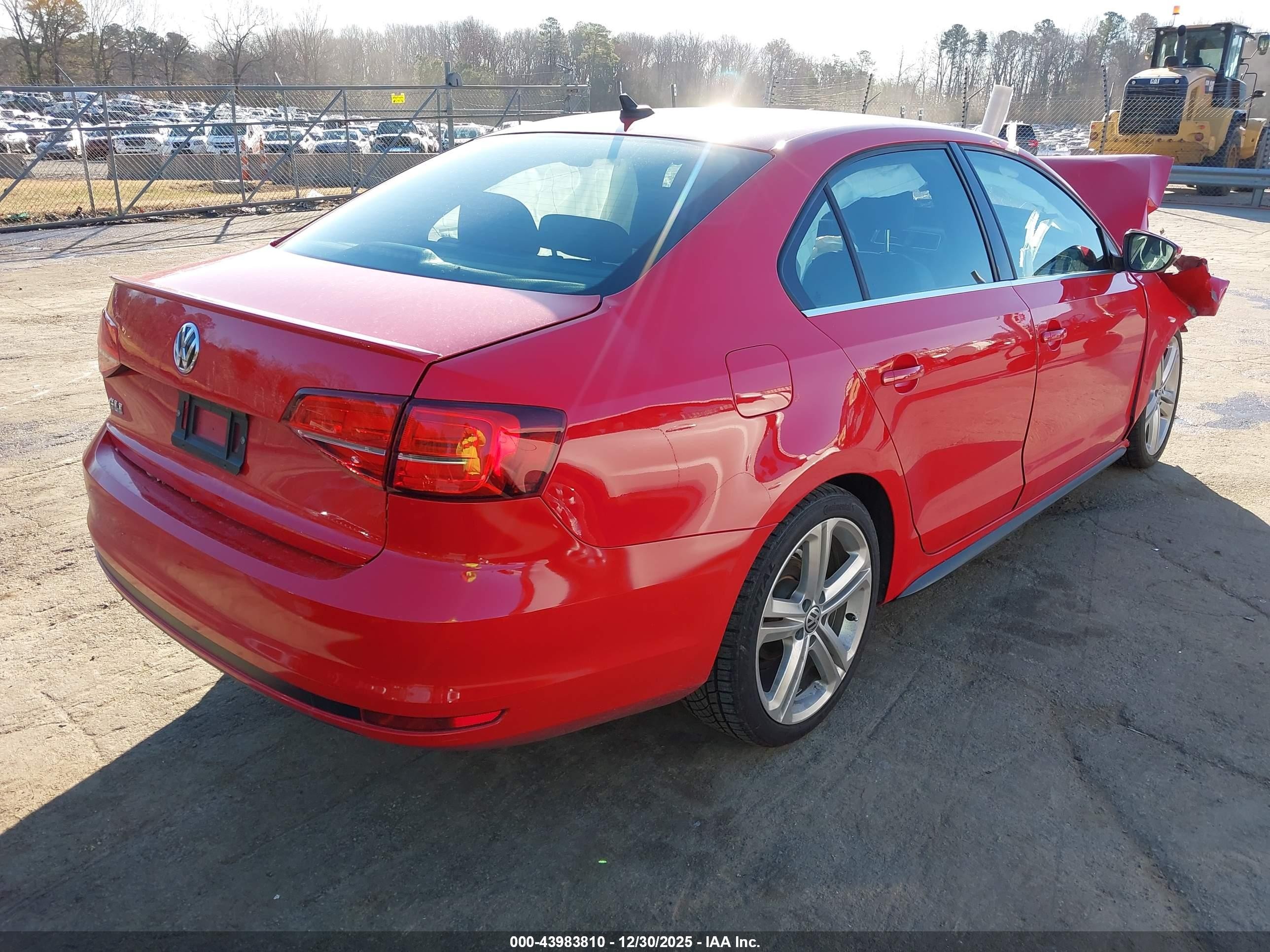 2015 Volkswagen Jetta 2.0t Gli Se Красный vin: 3VW5S7AJ1FM256845