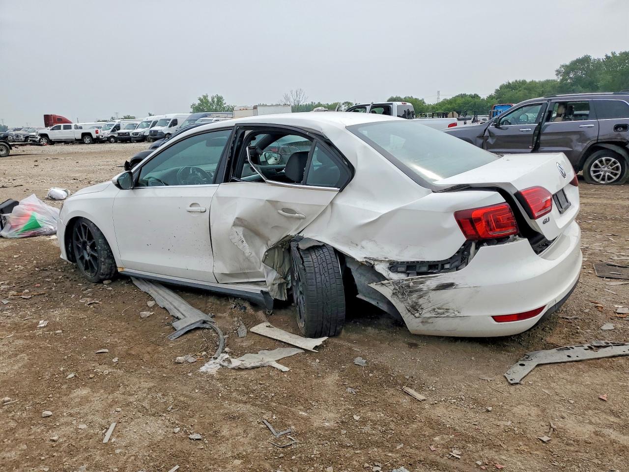 2014 Volkswagen Jetta Gli White vin: 3VW5S7AJ7EM388488