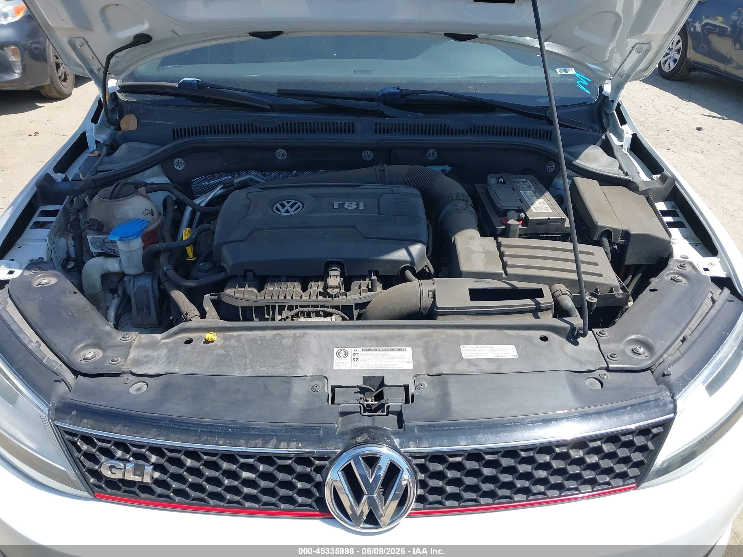 2014 Volkswagen Jetta Gli Edition 30 White vin: 3VW5T7AJ2EM283922