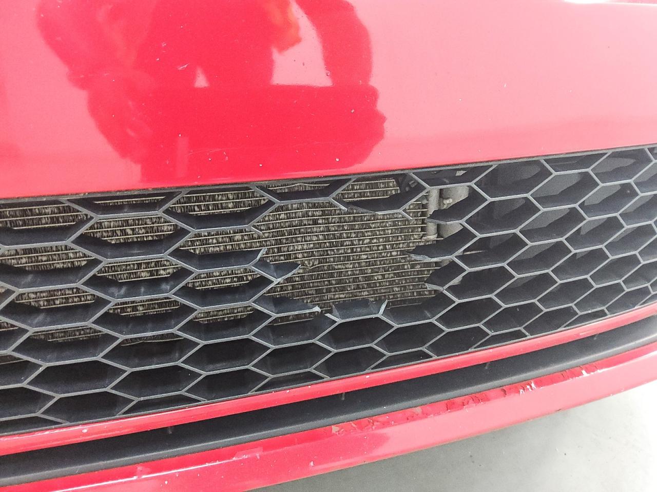2015 Volkswagen Gti Red vin: 3VW5T7AU0FM028357 Damage: Grille, Broken, Replacement Required