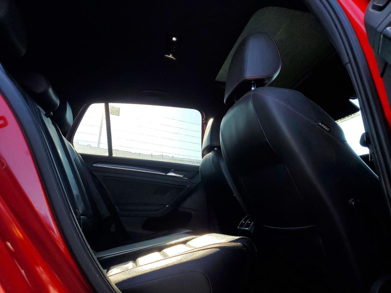 2015 Volkswagen Gti Red vin: 3VW5T7AU1FM003273