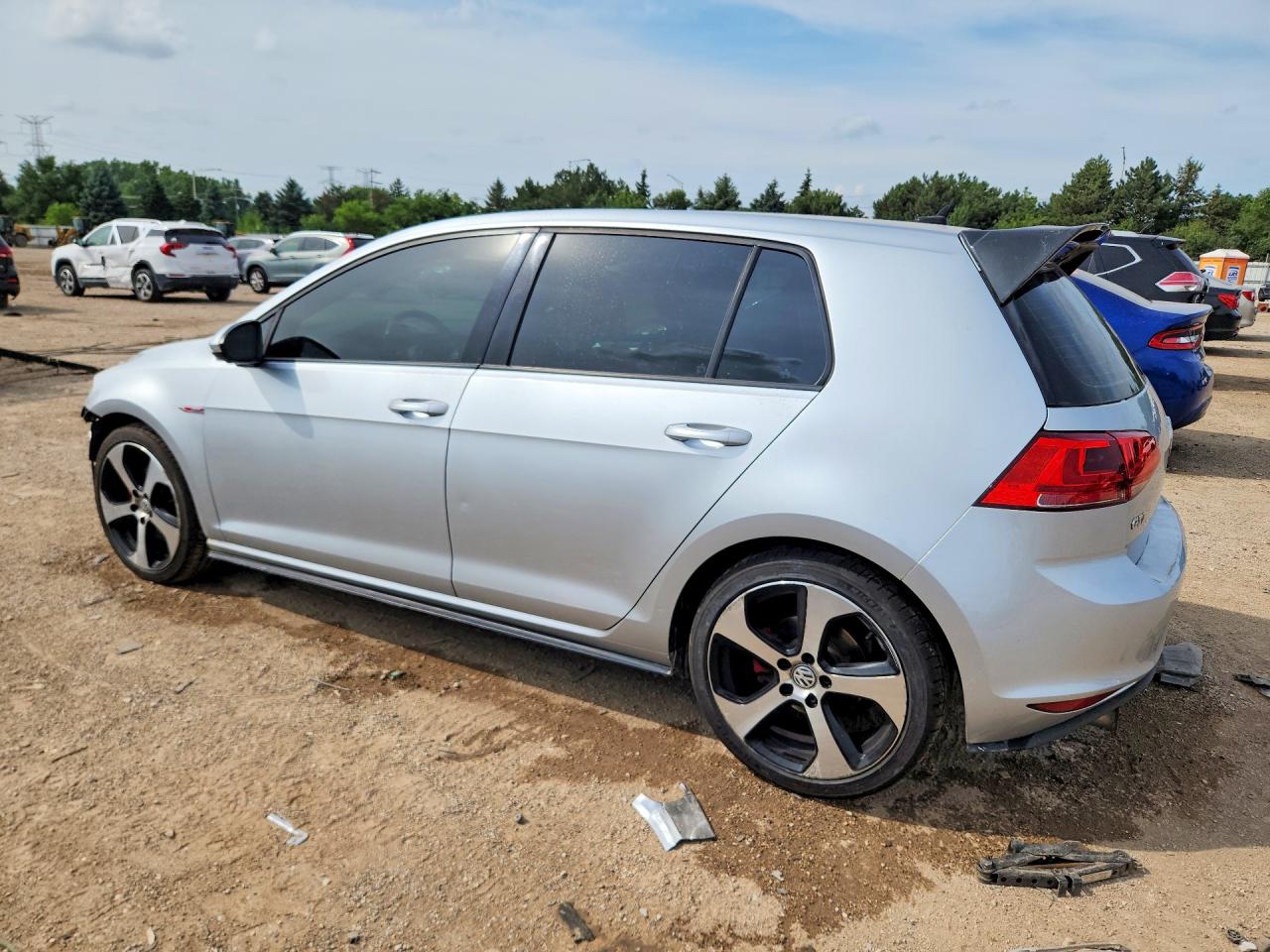 2015 Volkswagen Gti Silver vin: 3VW5T7AU3FM085717