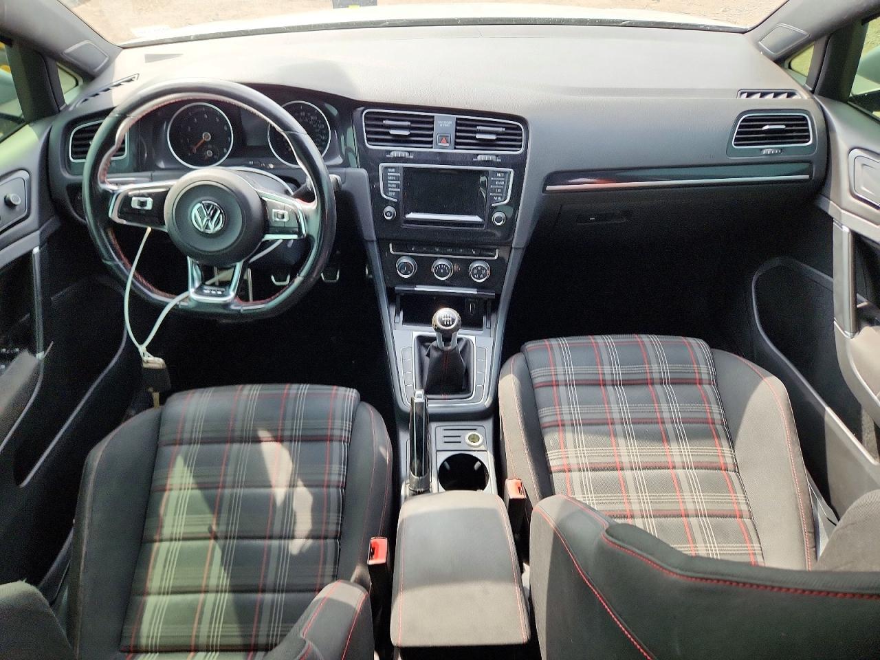 2015 Volkswagen Gti Silver vin: 3VW5T7AU3FM085717