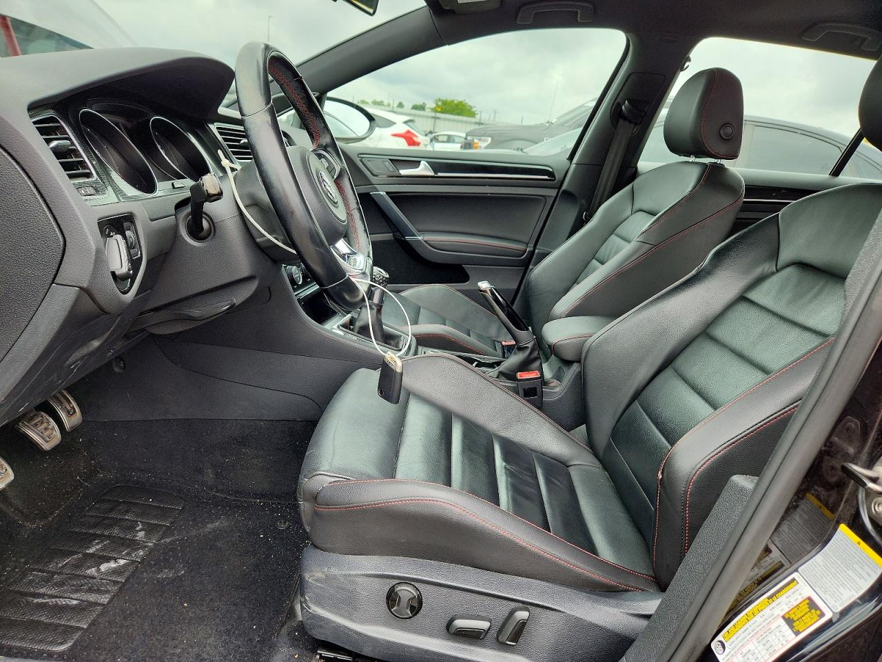 2015 Volkswagen Gti Black vin: 3VW5T7AU4FM015823
