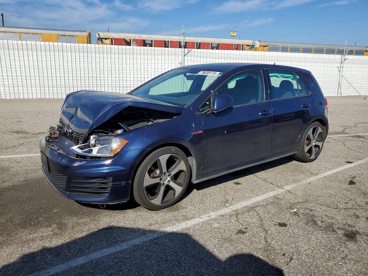 3VW5T7AU4FM032802
