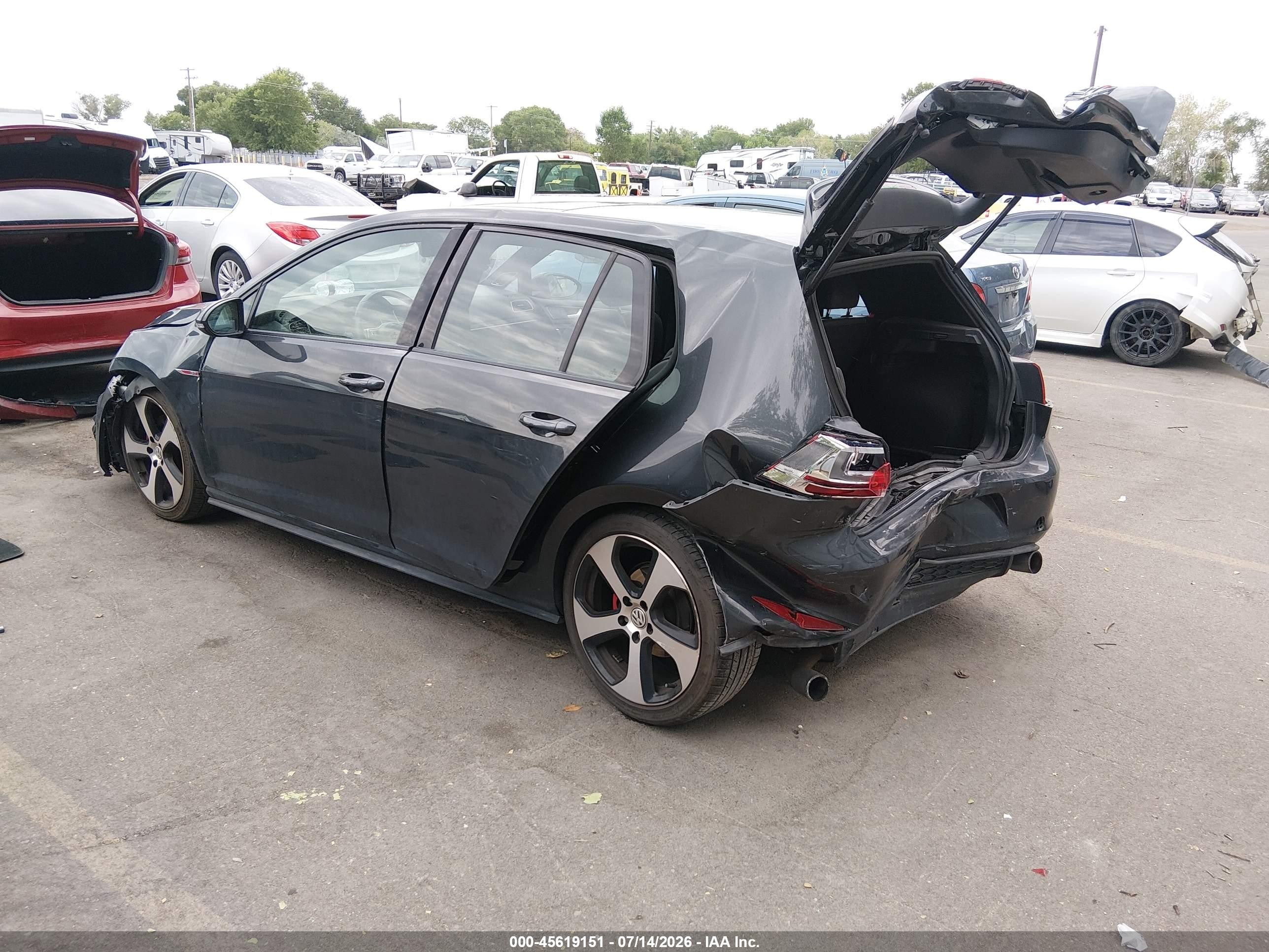 2015 Volkswagen Golf Gti 2.0t Se 4-door Черный vin: 3VW5T7AU7FM040649