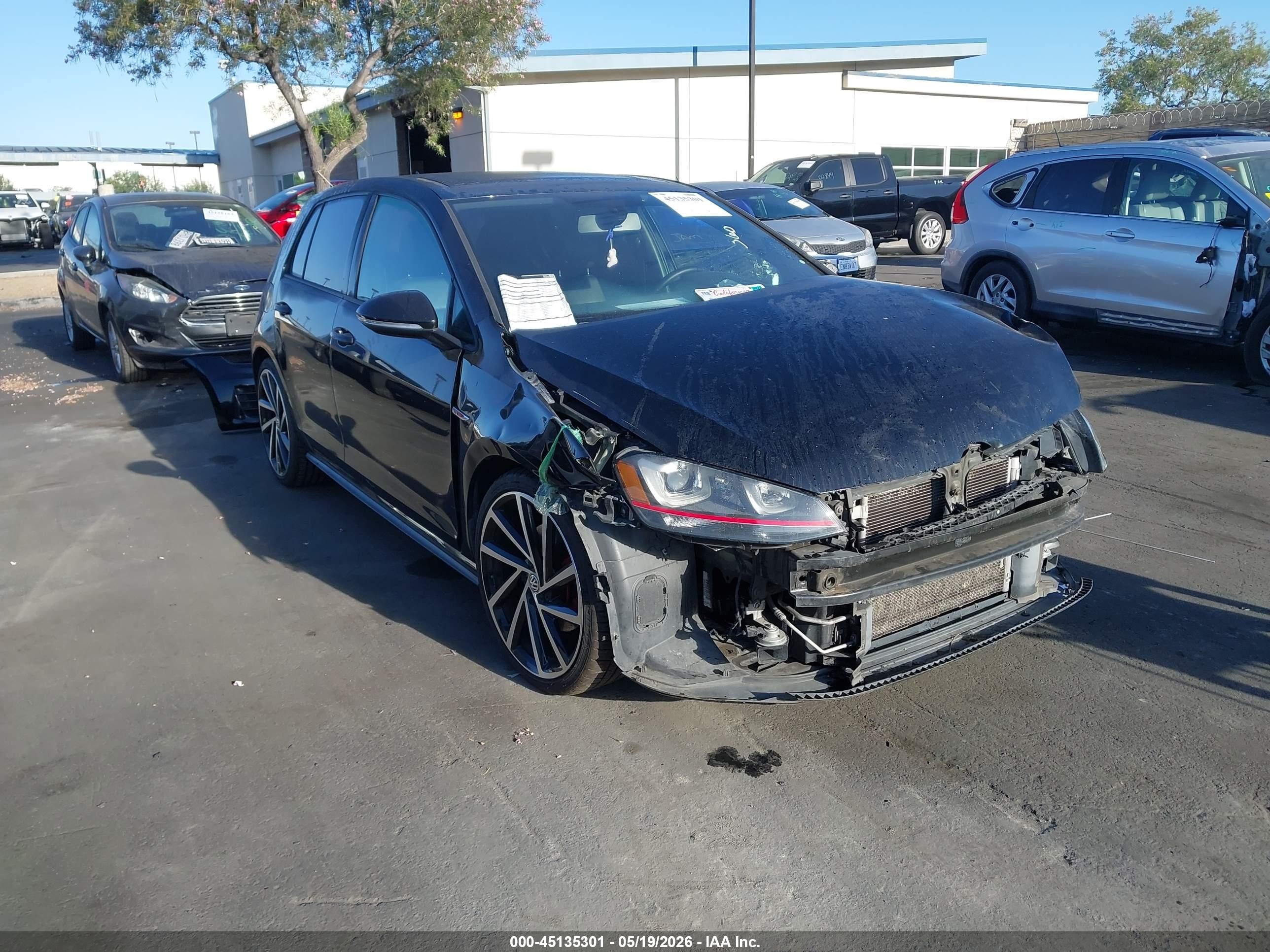 3VW5T7AU9FM062040