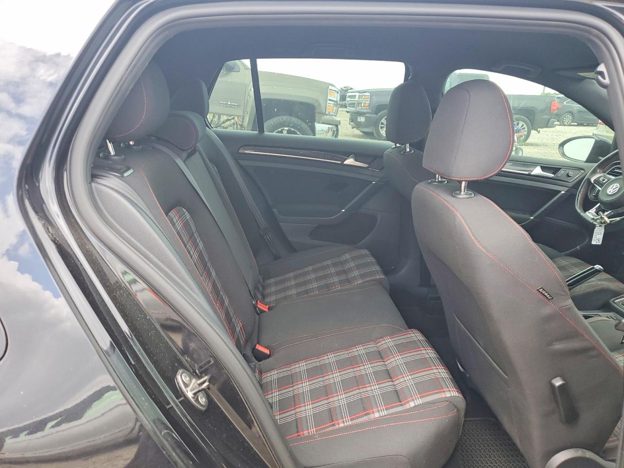 2017 Volkswagen Gti S Black vin: 3VW5T7AUXHM012007