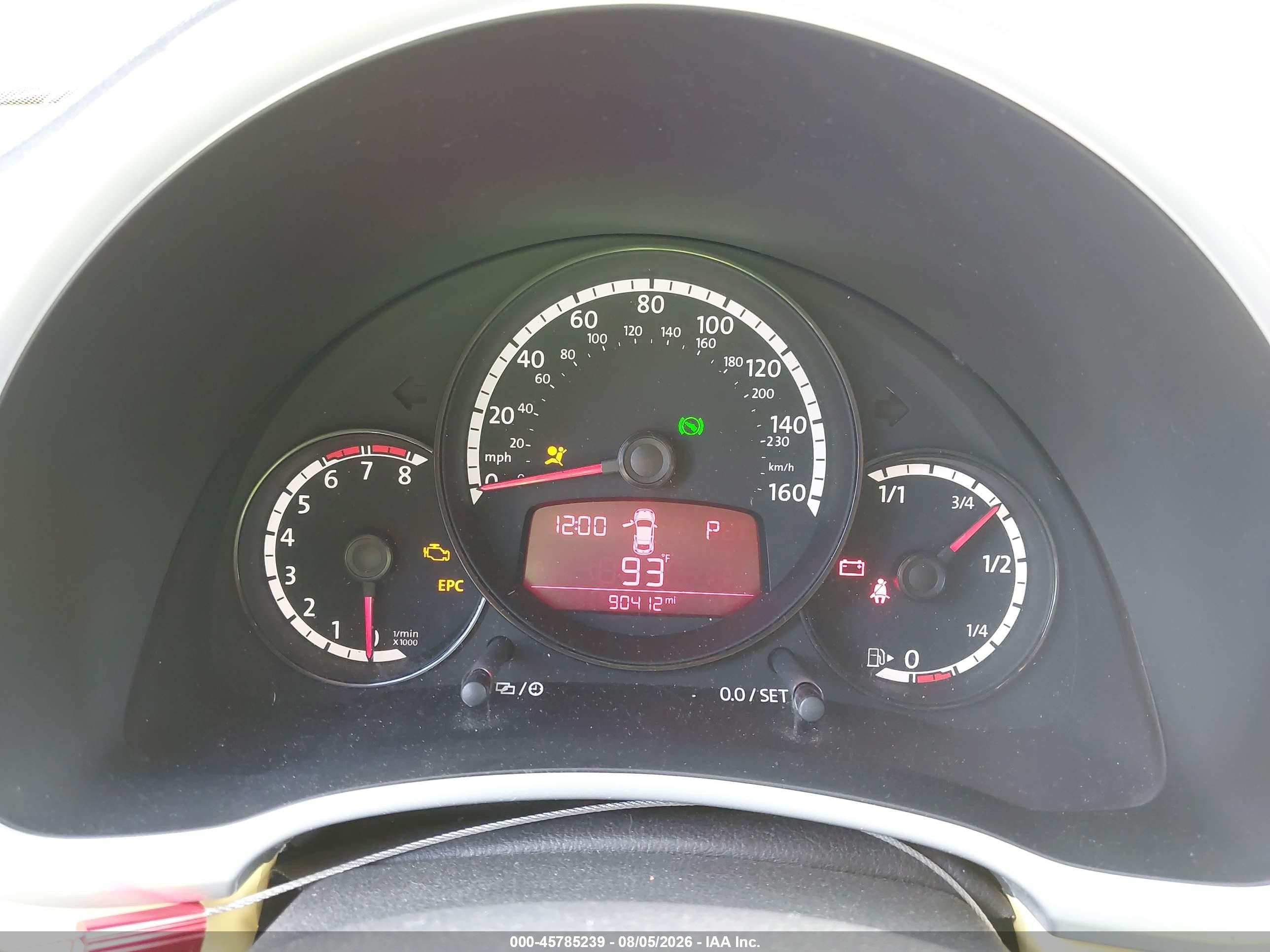 2013 Volkswagen Beetle 2.5l Yellow vin: 3VW5X7AT1DM827265