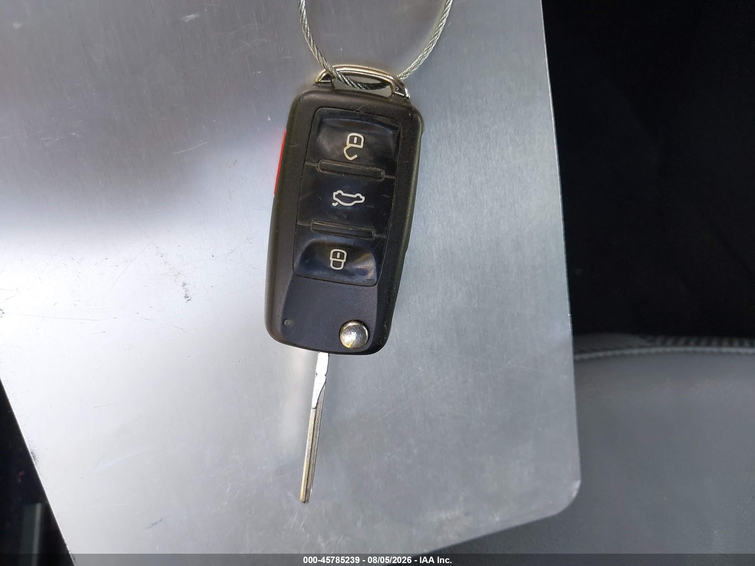 2013 Volkswagen Beetle 2.5l Yellow vin: 3VW5X7AT1DM827265