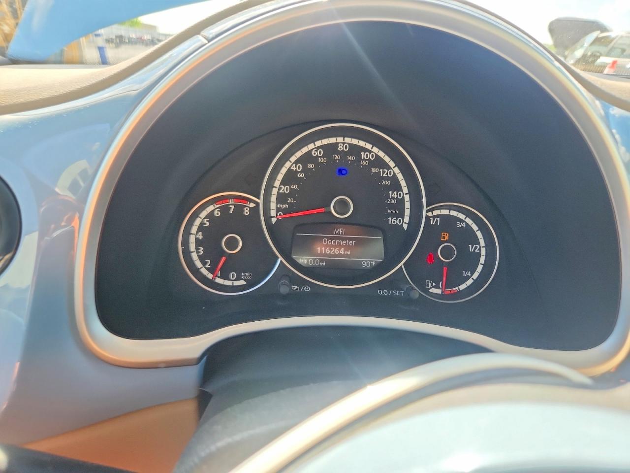 2014 Volkswagen Beetle Blue vin: 3VW5X7AT1EM805672