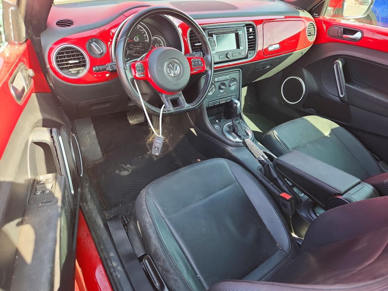 2013 Volkswagen Beetle Red vin: 3VW5X7AT3DM817806