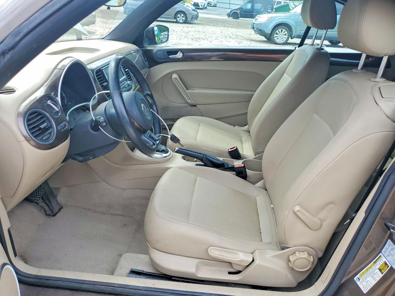 2013 Volkswagen Beetle Brown vin: 3VW5X7AT5DM823929