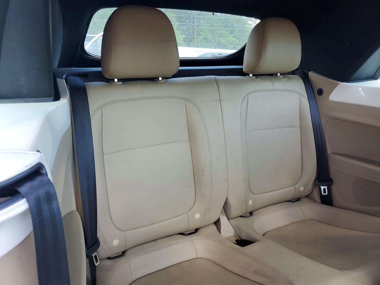 2013 Volkswagen Beetle White vin: 3VW5X7AT6DM826046