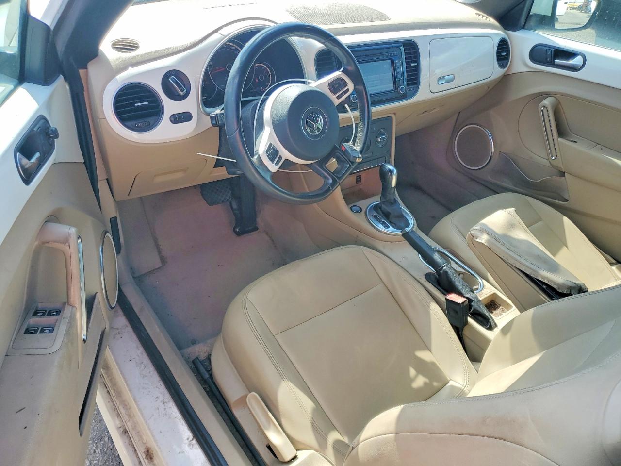 2013 Volkswagen Beetle White vin: 3VW5X7AT6DM826046