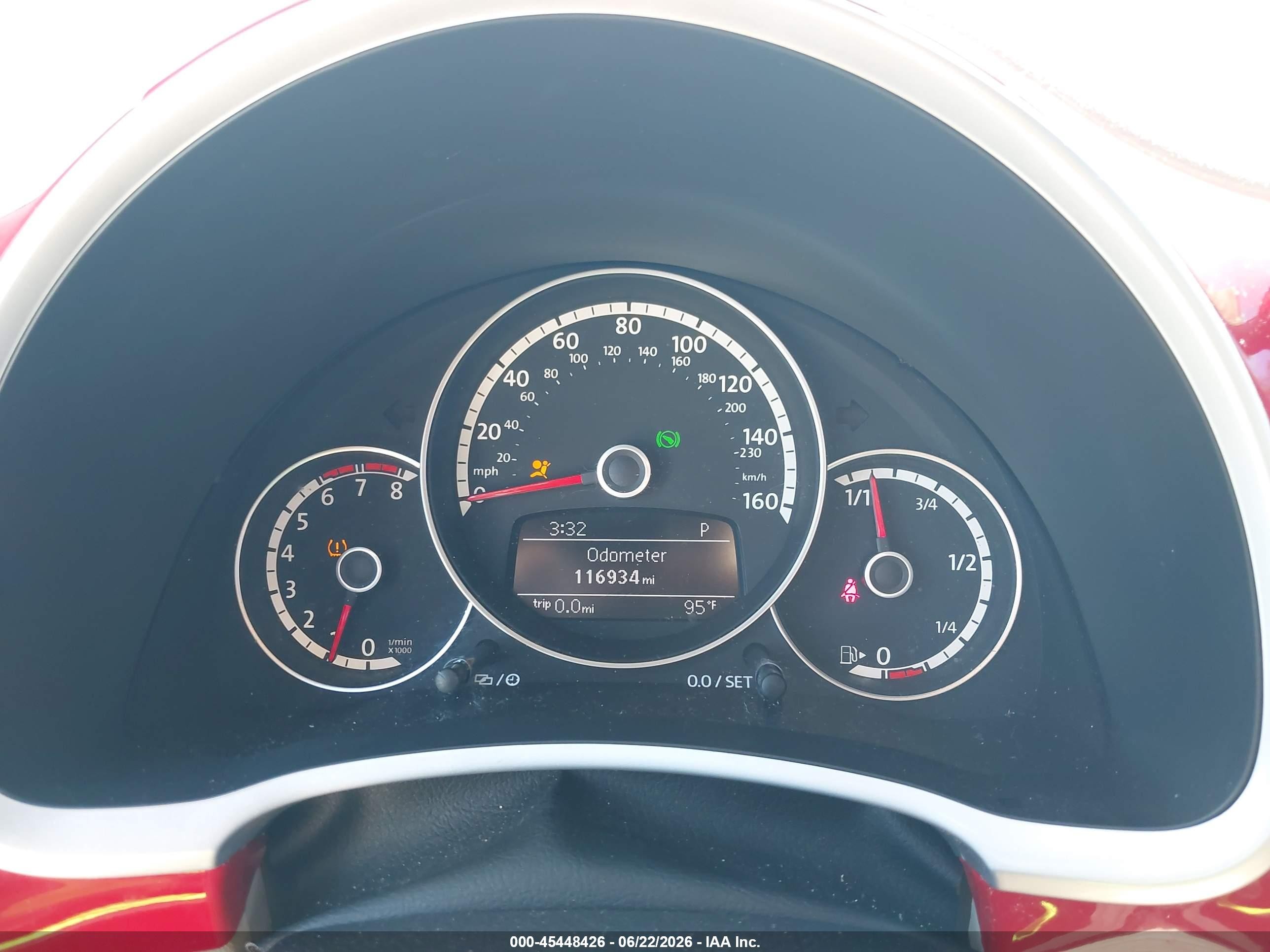 2014 Volkswagen Beetle 2.5l Red vin: 3VW5X7AT6EM800547