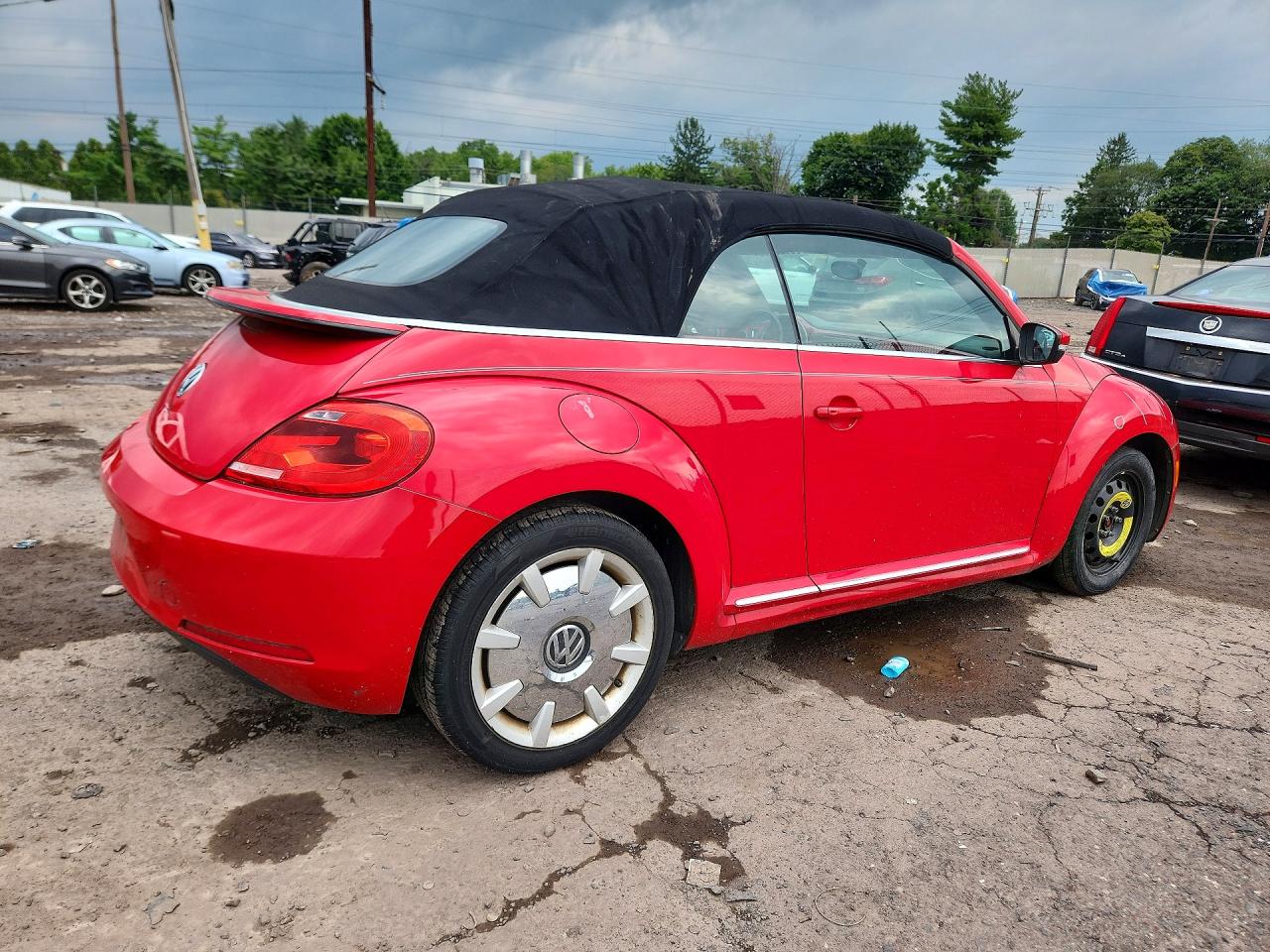 2013 Volkswagen Beetle Red vin: 3VW5X7AT7DM816156