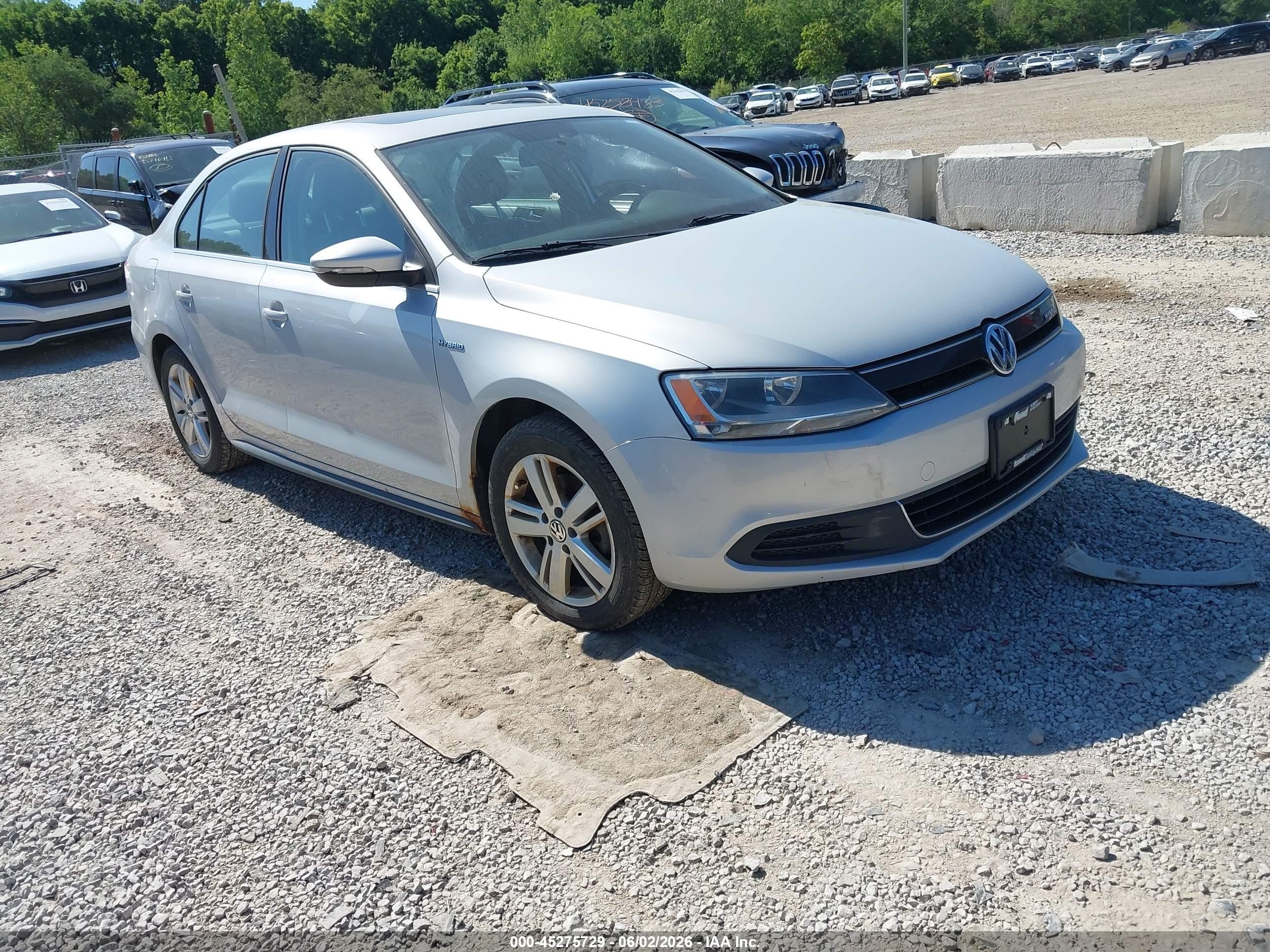 3VW637AJ1DM225903