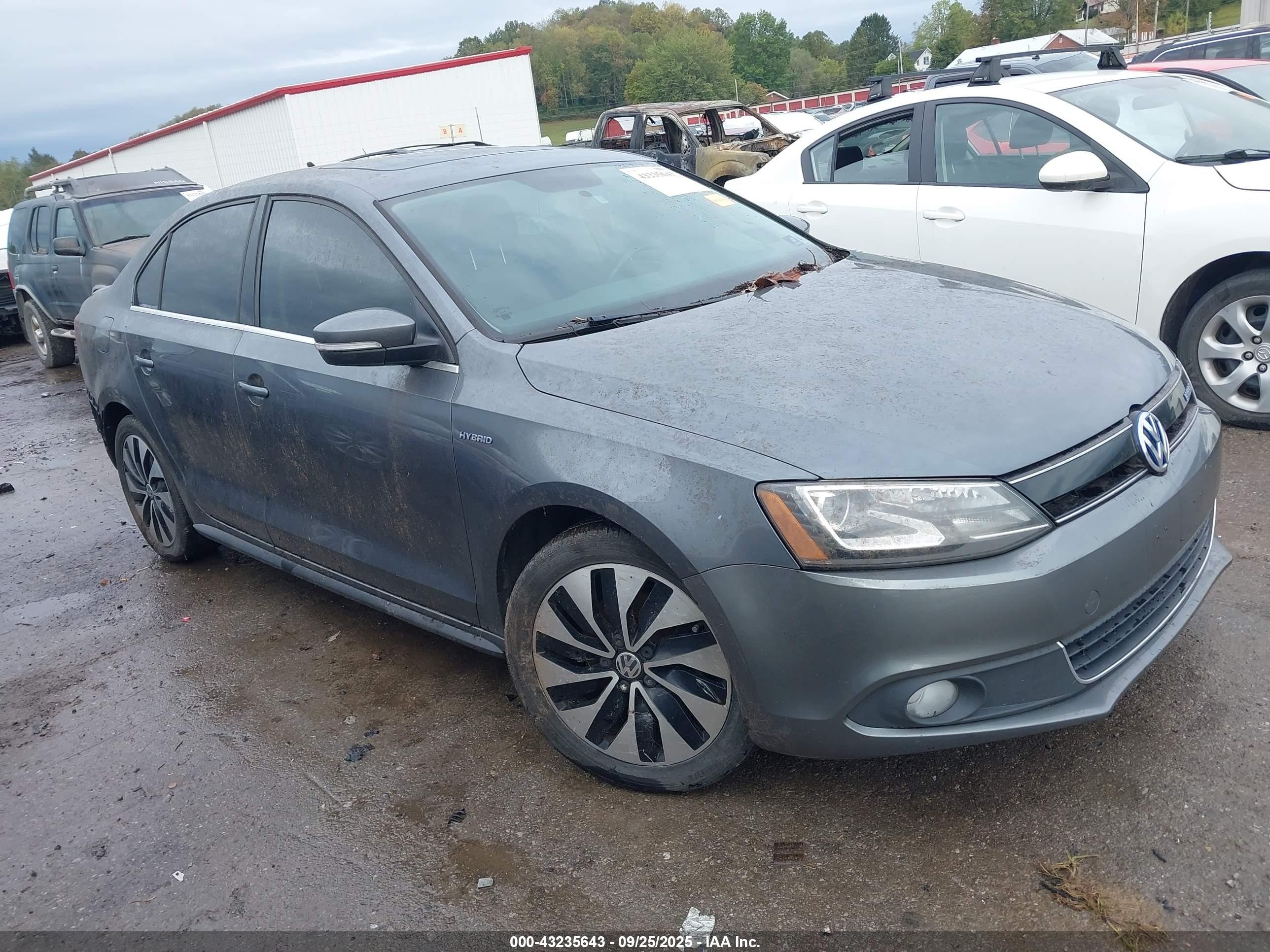 3VW637AJ2DM264676