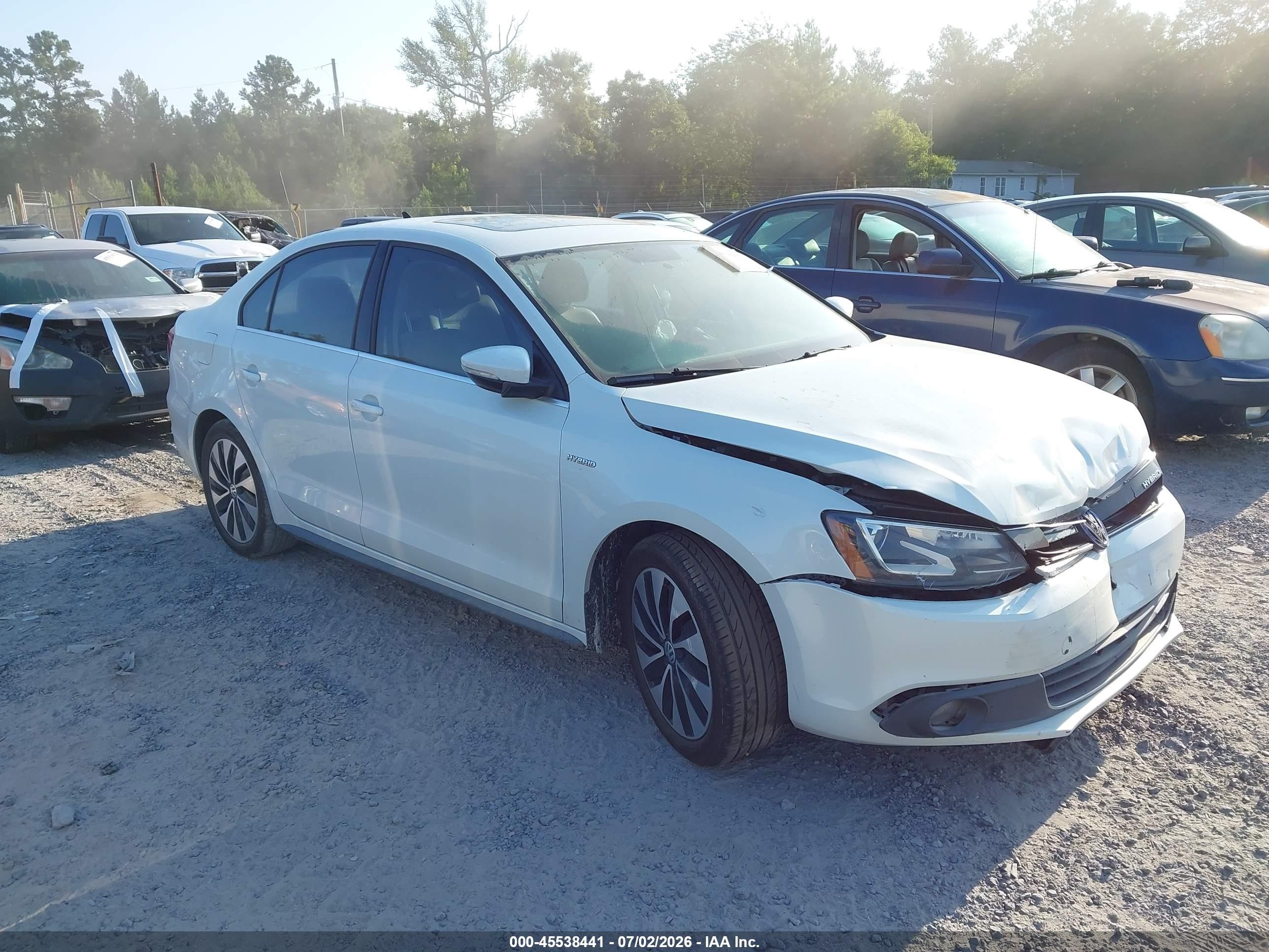 2013 Volkswagen Jetta Hybrid Sel Premium White vin: 3VW637AJ2DM284510