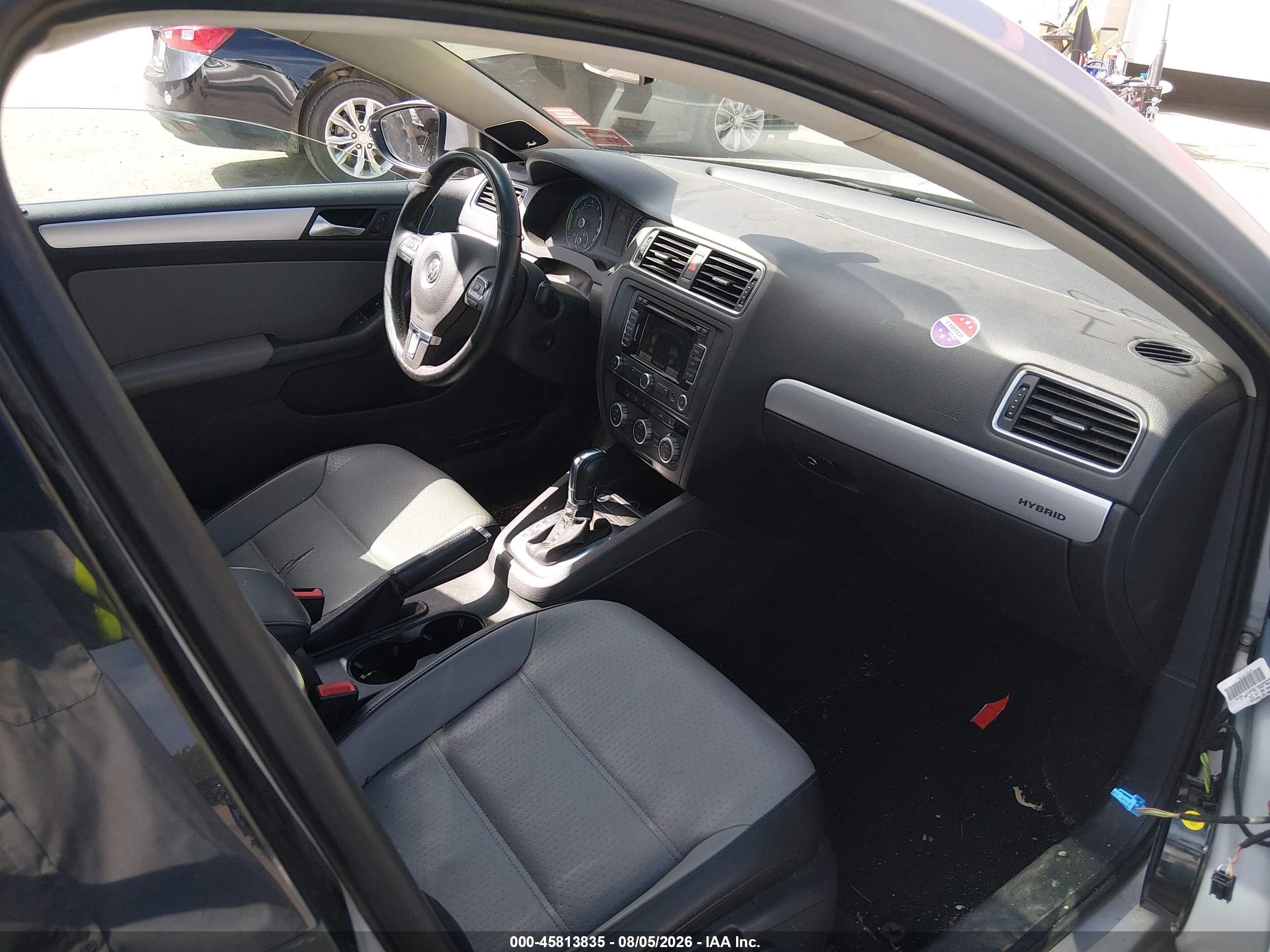 2013 Volkswagen Jetta Hybrid Sel Premium Silver vin: 3VW637AJ2DM297693