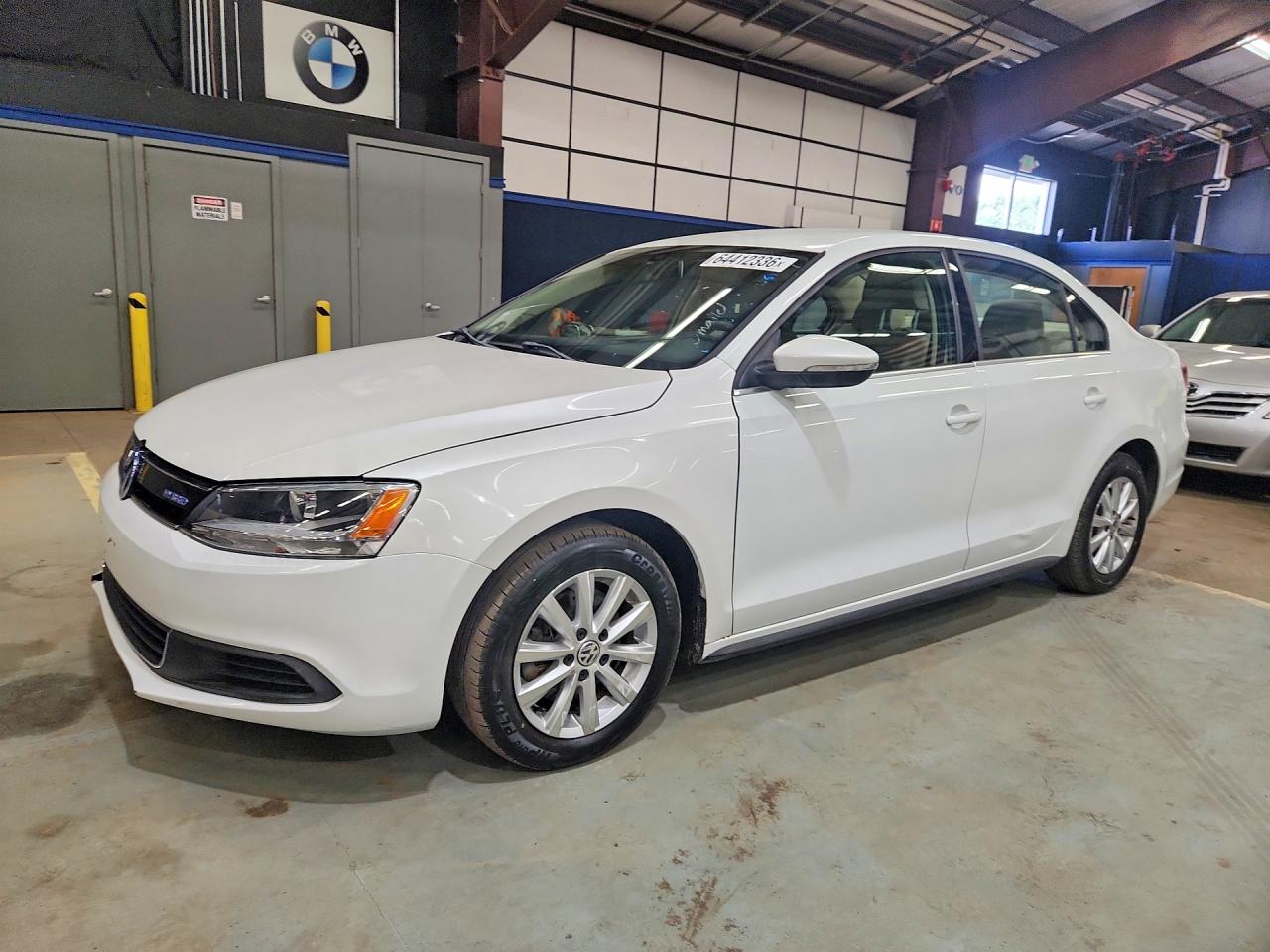 3VW637AJ2EM265313