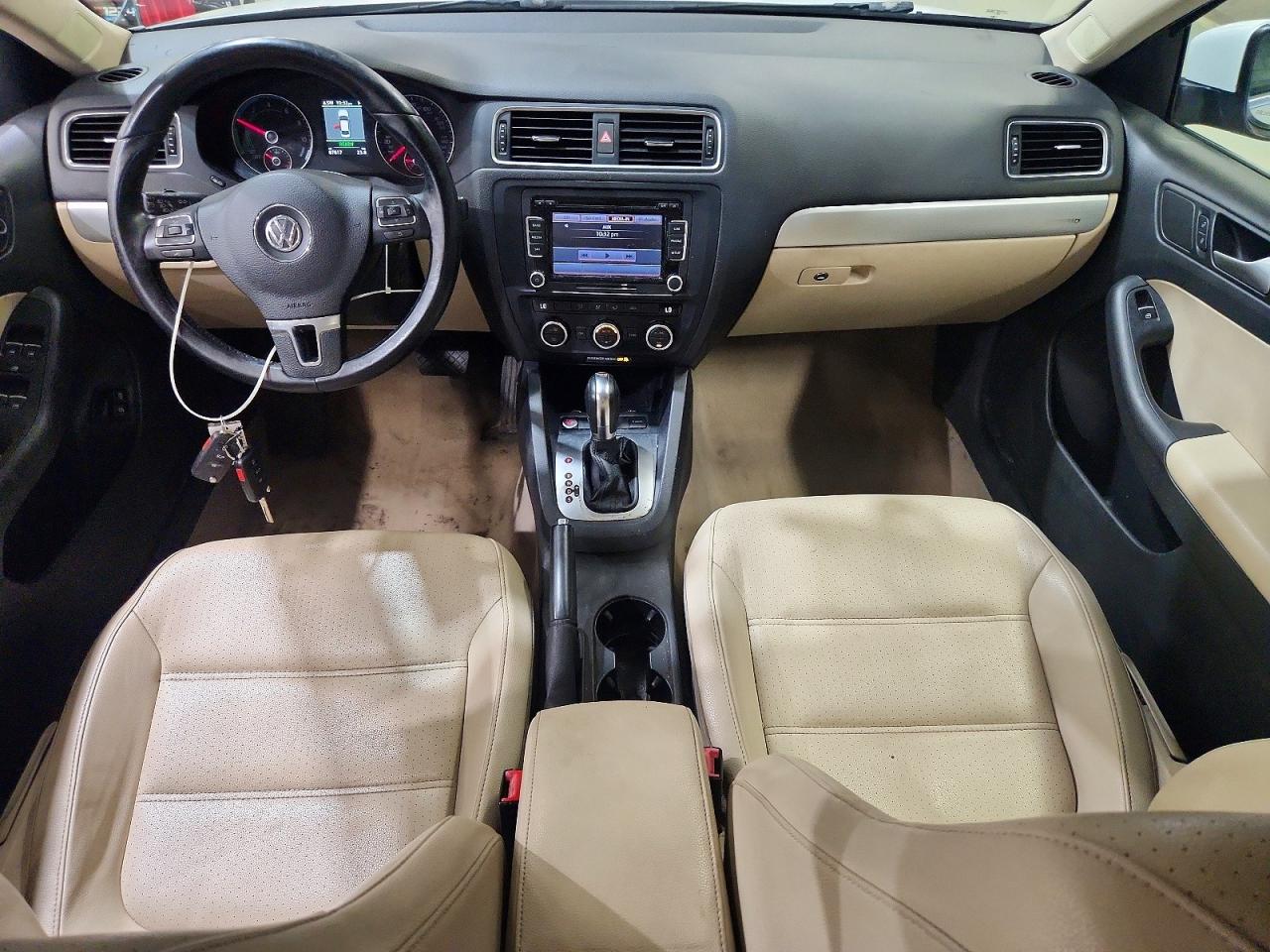 2014 Volkswagen Jetta Hybrid White vin: 3VW637AJ2EM265313