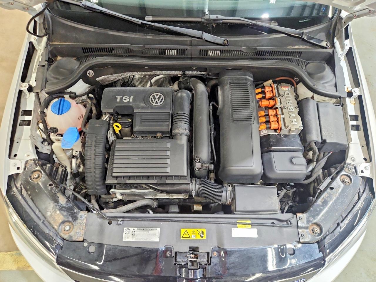 2014 Volkswagen Jetta Hybrid White vin: 3VW637AJ2EM265313