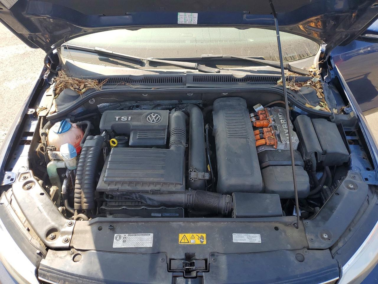 2013 Volkswagen Jetta Hybrid Blue vin: 3VW637AJ4DM226754
