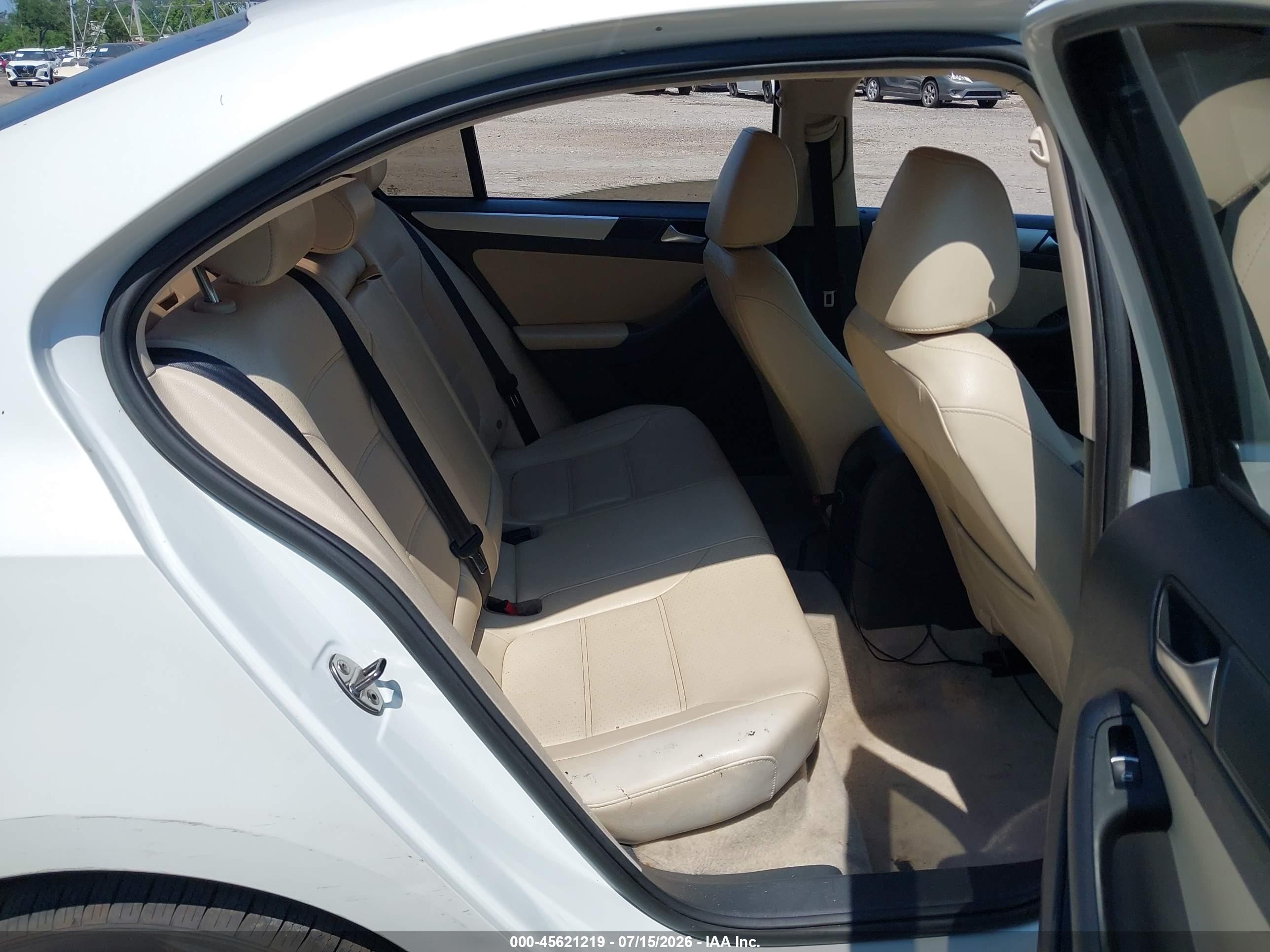 2013 Volkswagen Jetta Hybrid Sel White vin: 3VW637AJ4DM231291