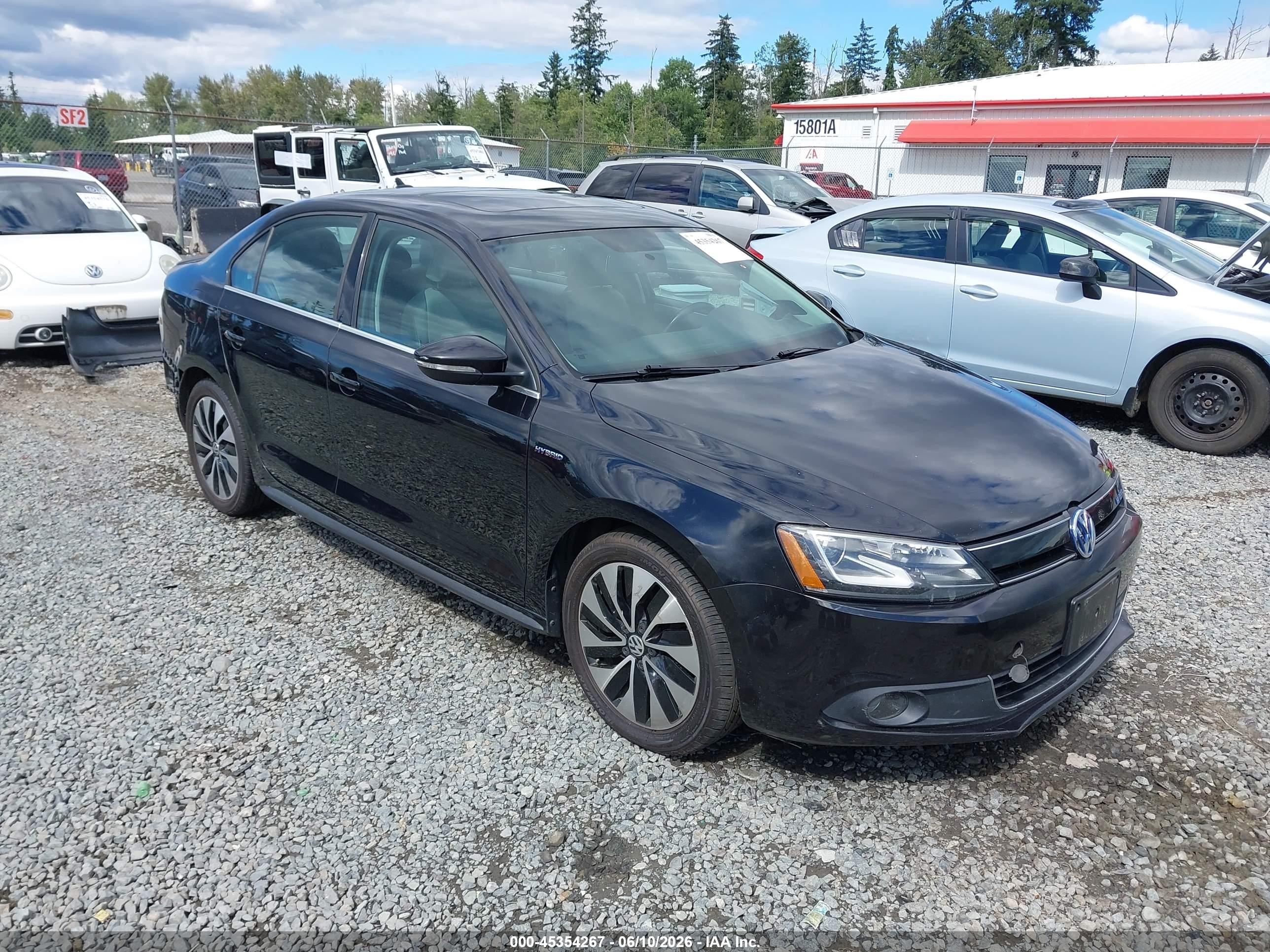 3VW637AJ4DM233168