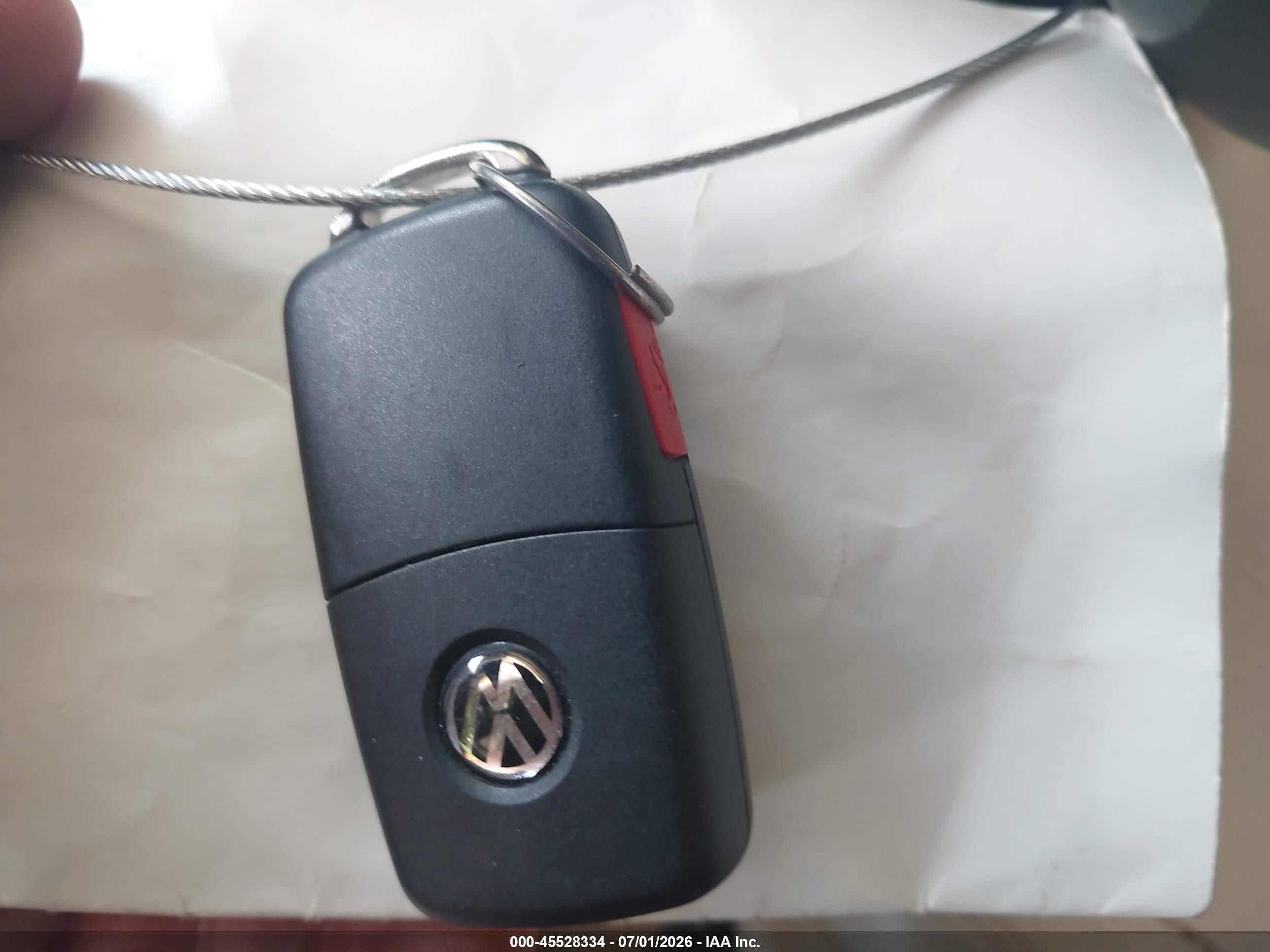 2013 Volkswagen Jetta Hybrid Sel Premium Black vin: 3VW637AJ4DM284878