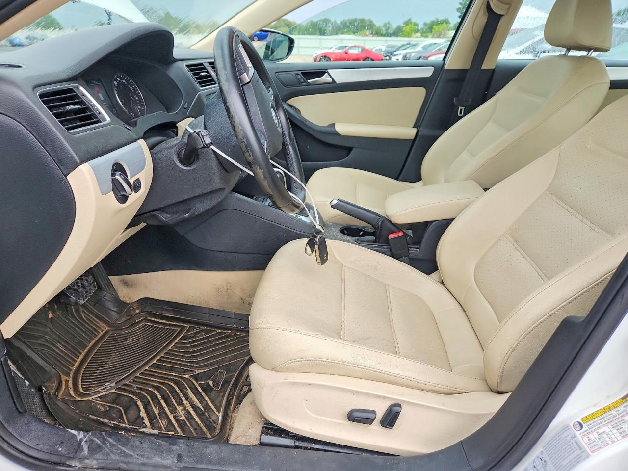 2014 Volkswagen Jetta Hybrid White vin: 3VW637AJ4EM214587