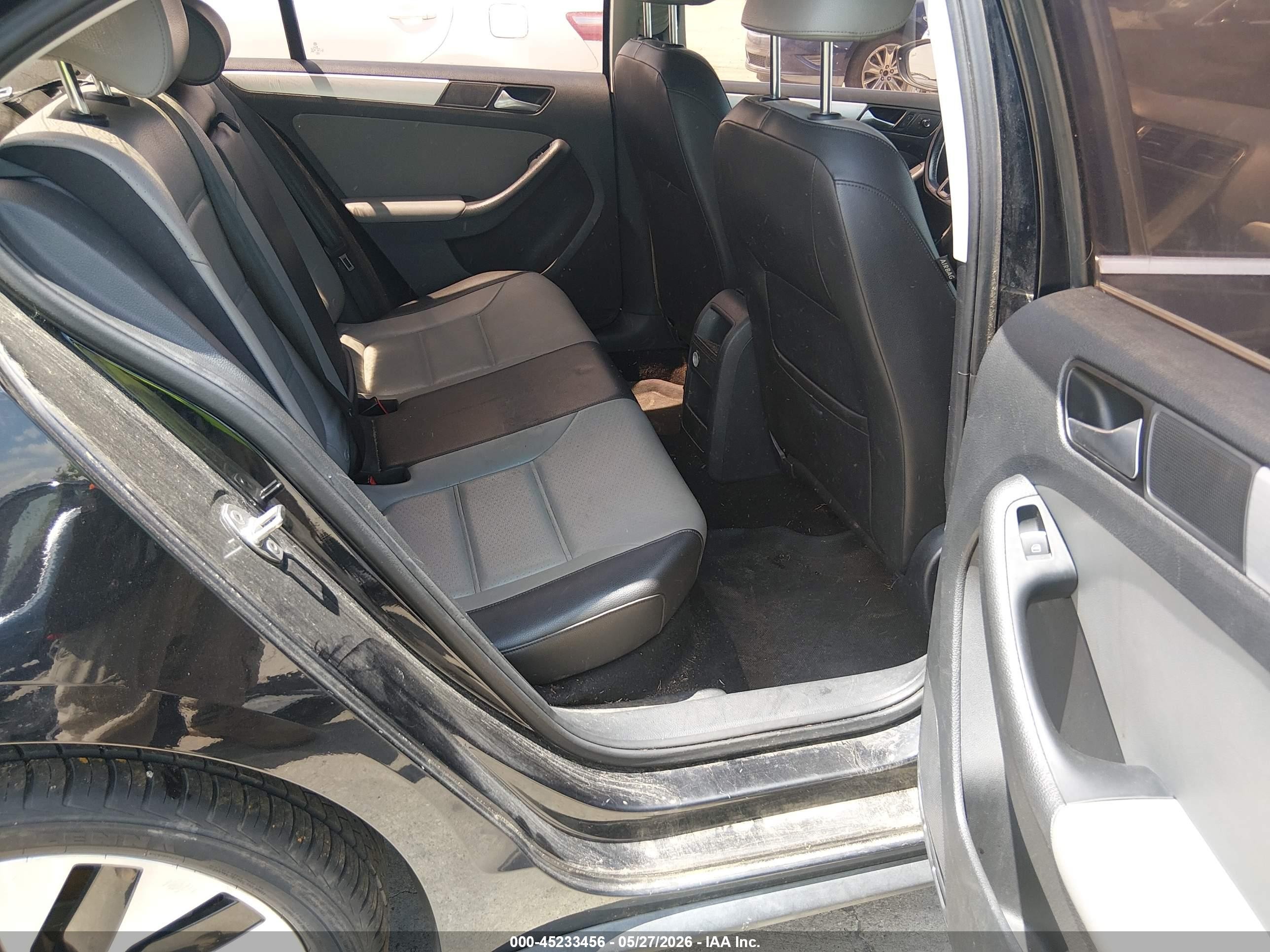 2015 Volkswagen Jetta Hybrid Sel Premium Black vin: 3VW637AJ4FM408375