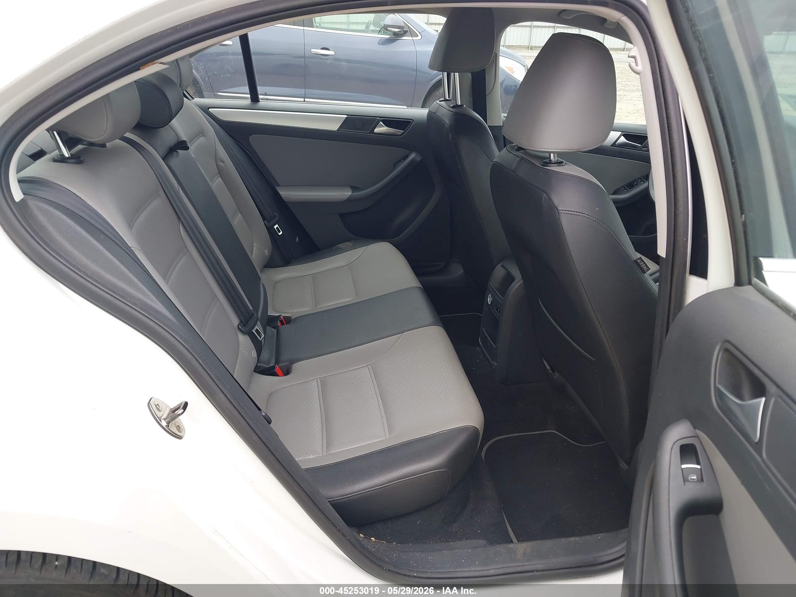 2013 Volkswagen Jetta Hybrid Sel White vin: 3VW637AJ6DM283098