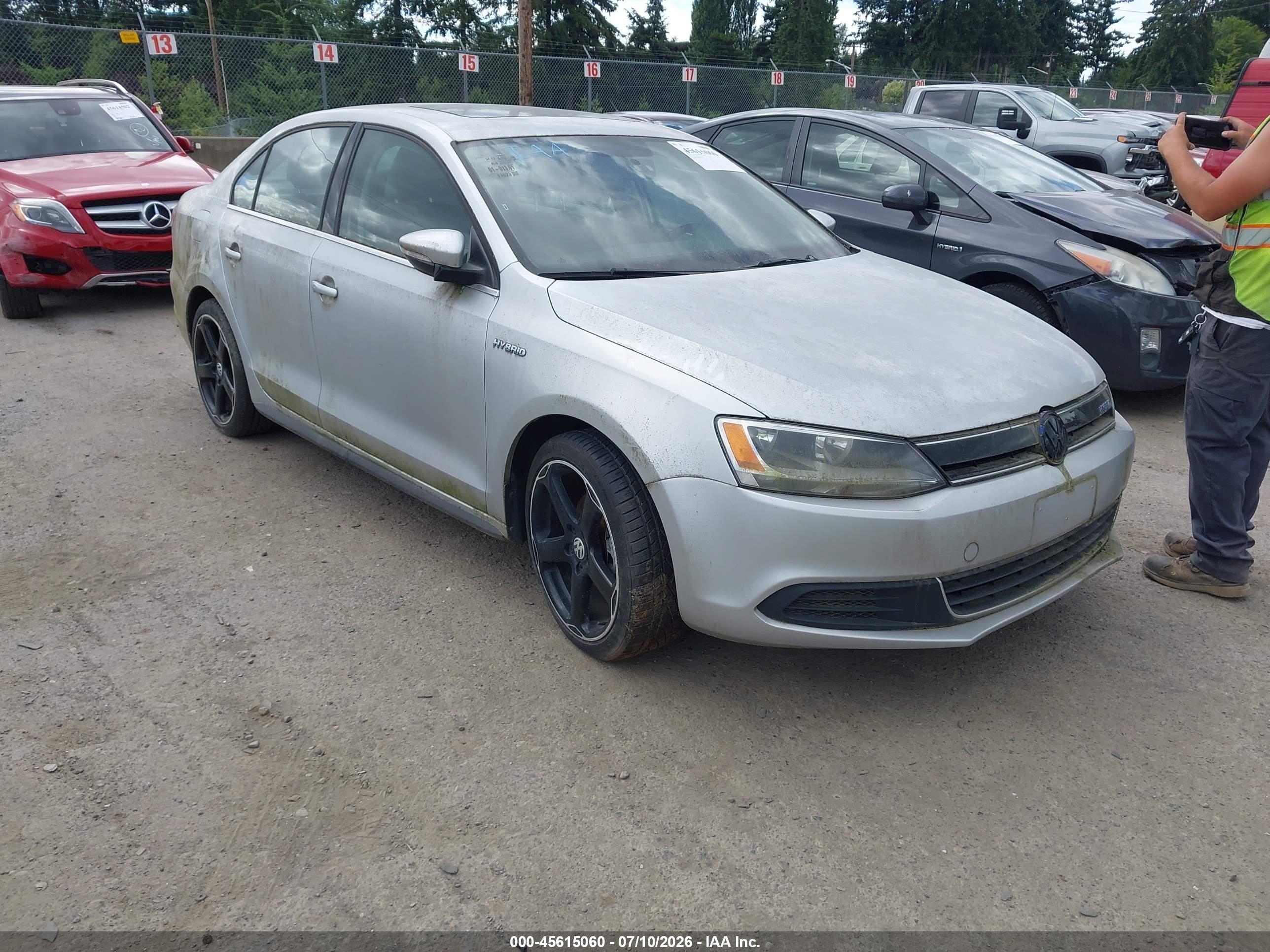 2014 Volkswagen Jetta Hybrid Sel Серебряный vin: 3VW637AJ6EM332365
