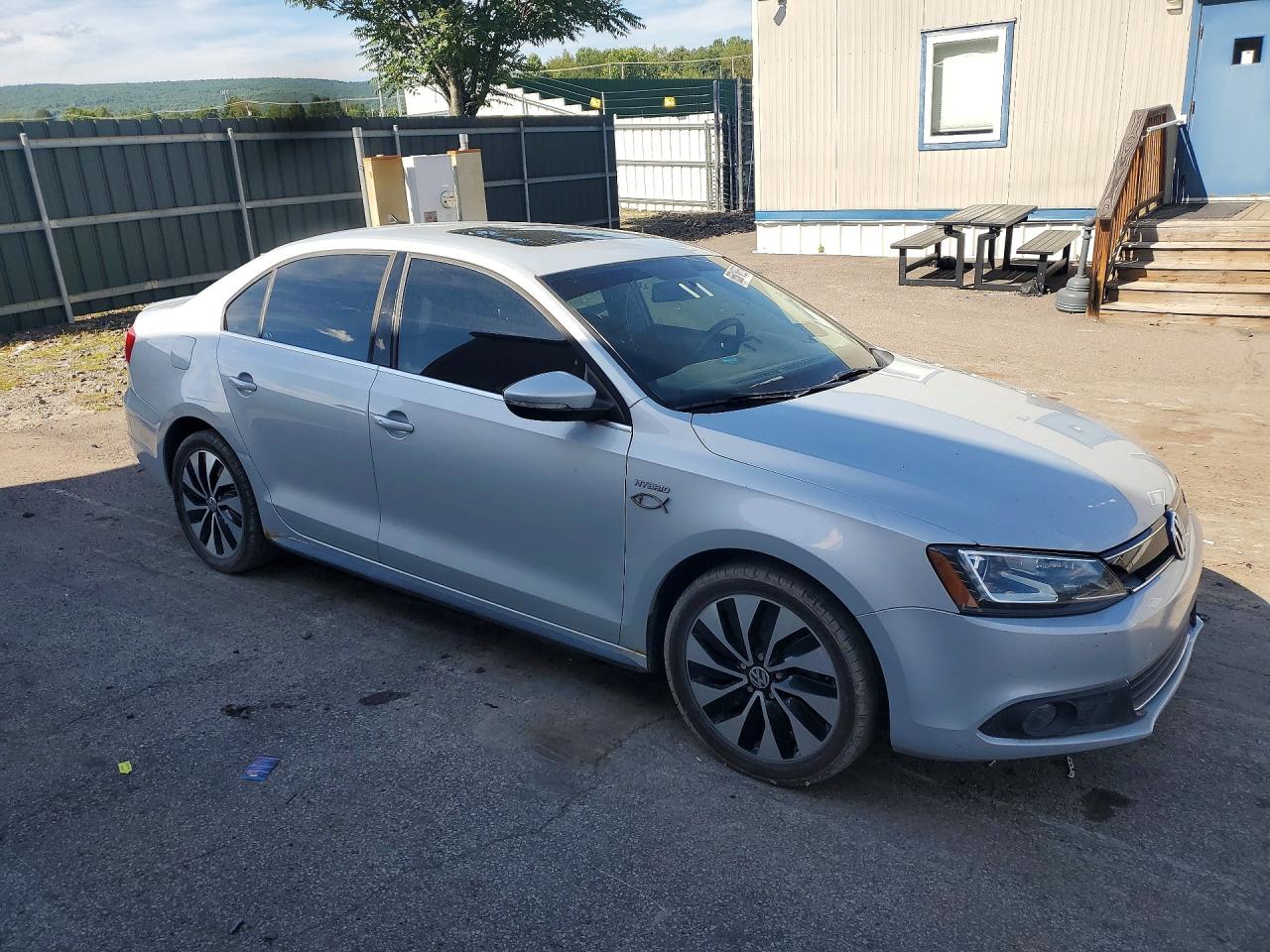 2013 Volkswagen Jetta Hybrid Silver vin: 3VW637AJ8DM223453