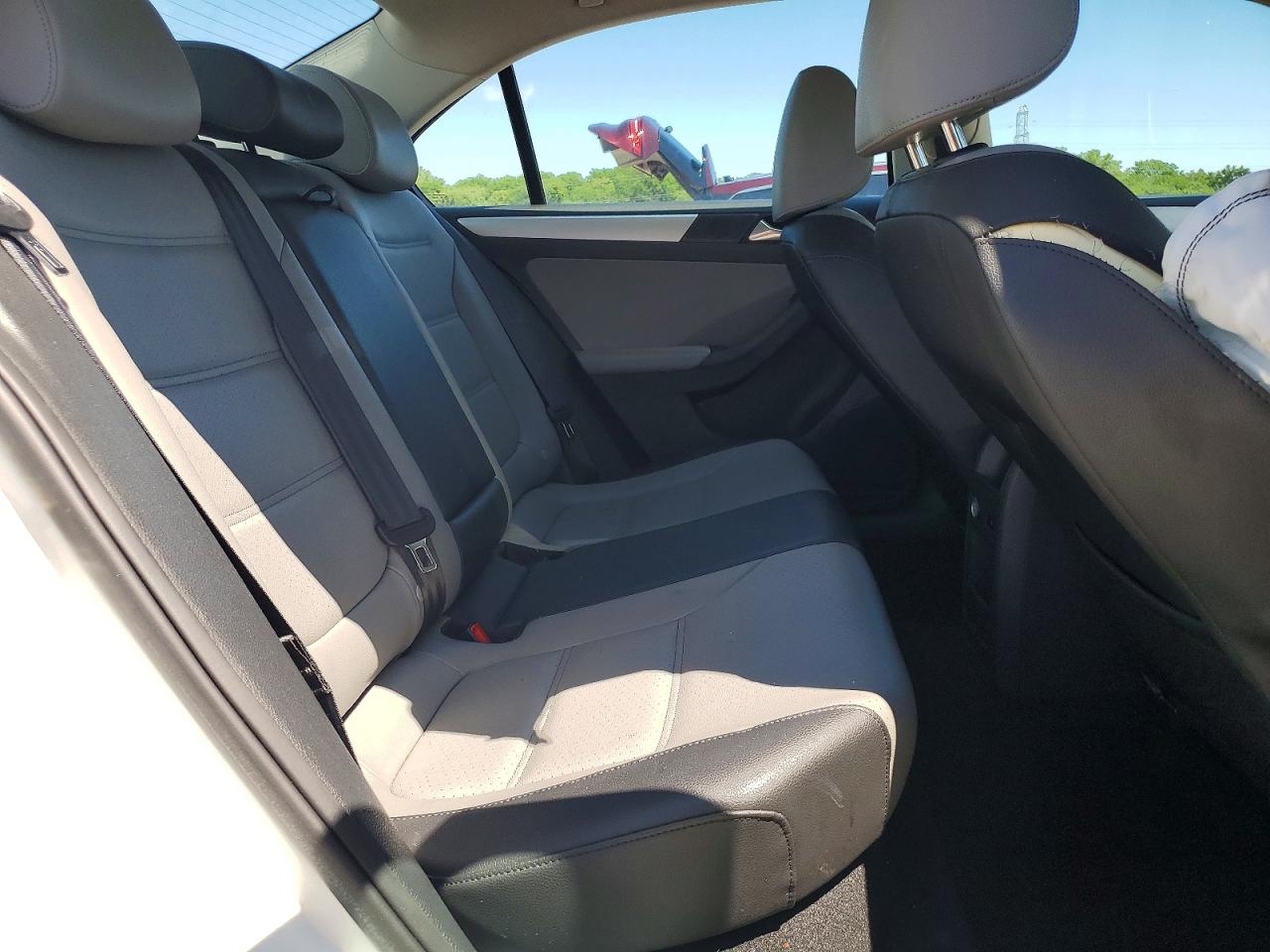 2013 Volkswagen Jetta Hybrid White vin: 3VW637AJ8DM251477
