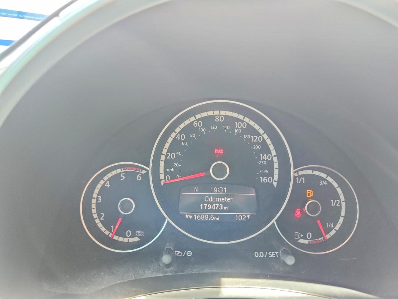 2013 Volkswagen Beetle Silver vin: 3VW6L7ATXDM814658