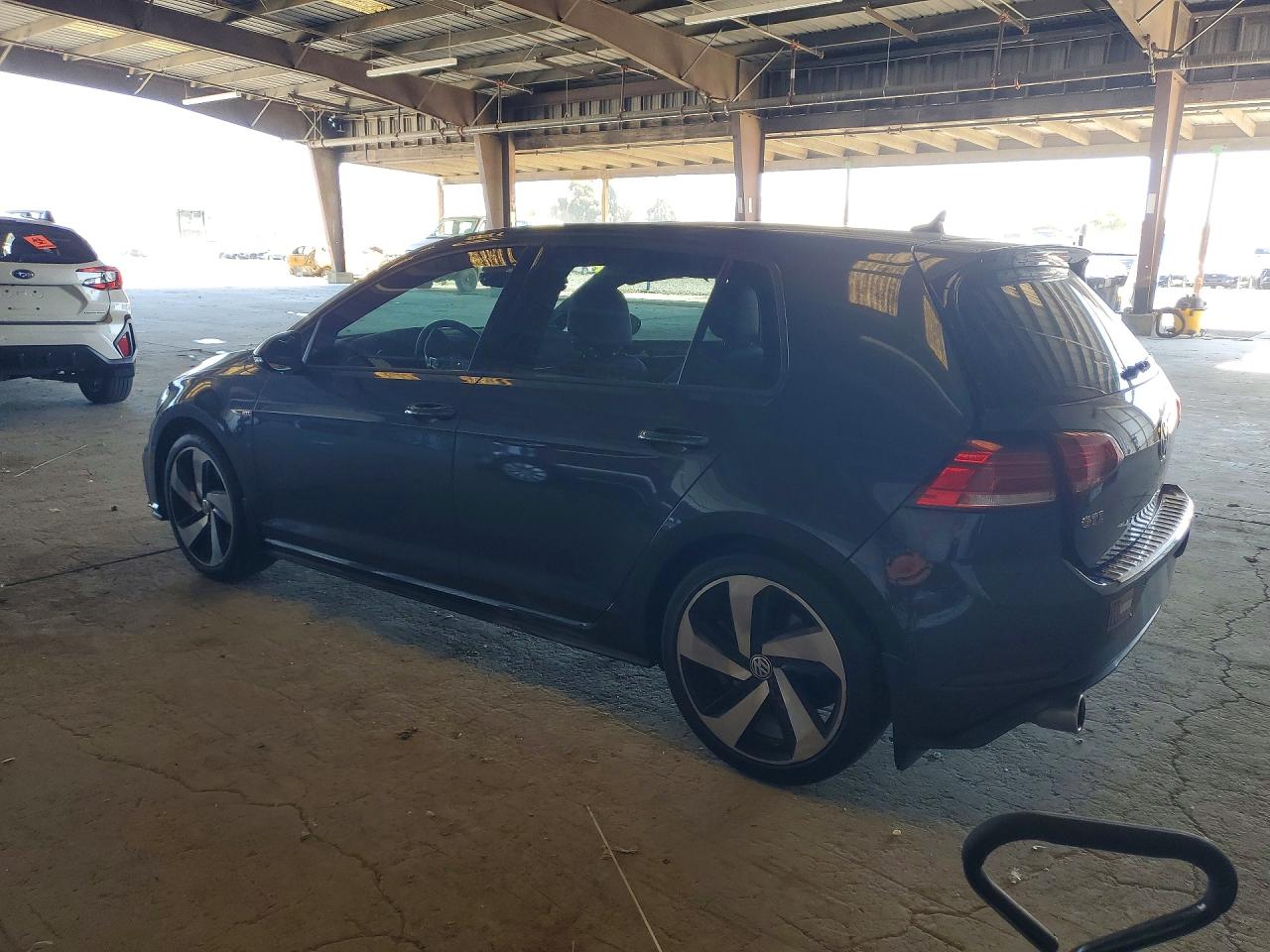 2019 Volkswagen Gti S Угольный vin: 3VW6T7AU0KM013775