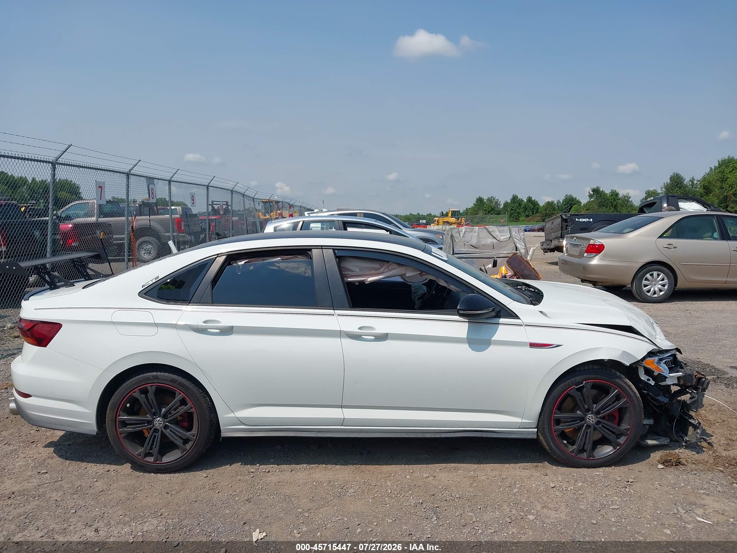 2019 Volkswagen Jetta Gli 2.0t 35th Anniversary Edition/2.0t Autobahn/2.0t S White vin: 3VW6T7BU9KM163818