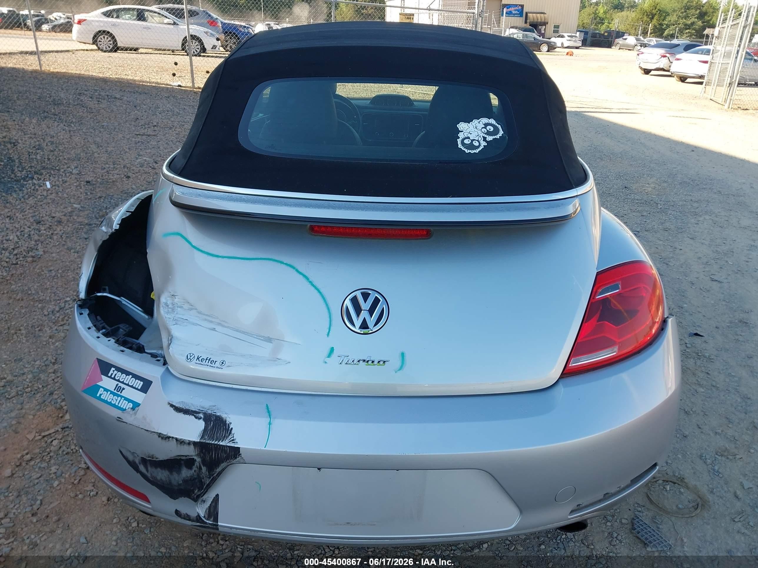 2013 Volkswagen Beetle 2.0t Silver vin: 3VW7A7AT8DM803314